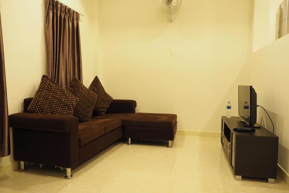 One-Bedroom Bungalow photo 1