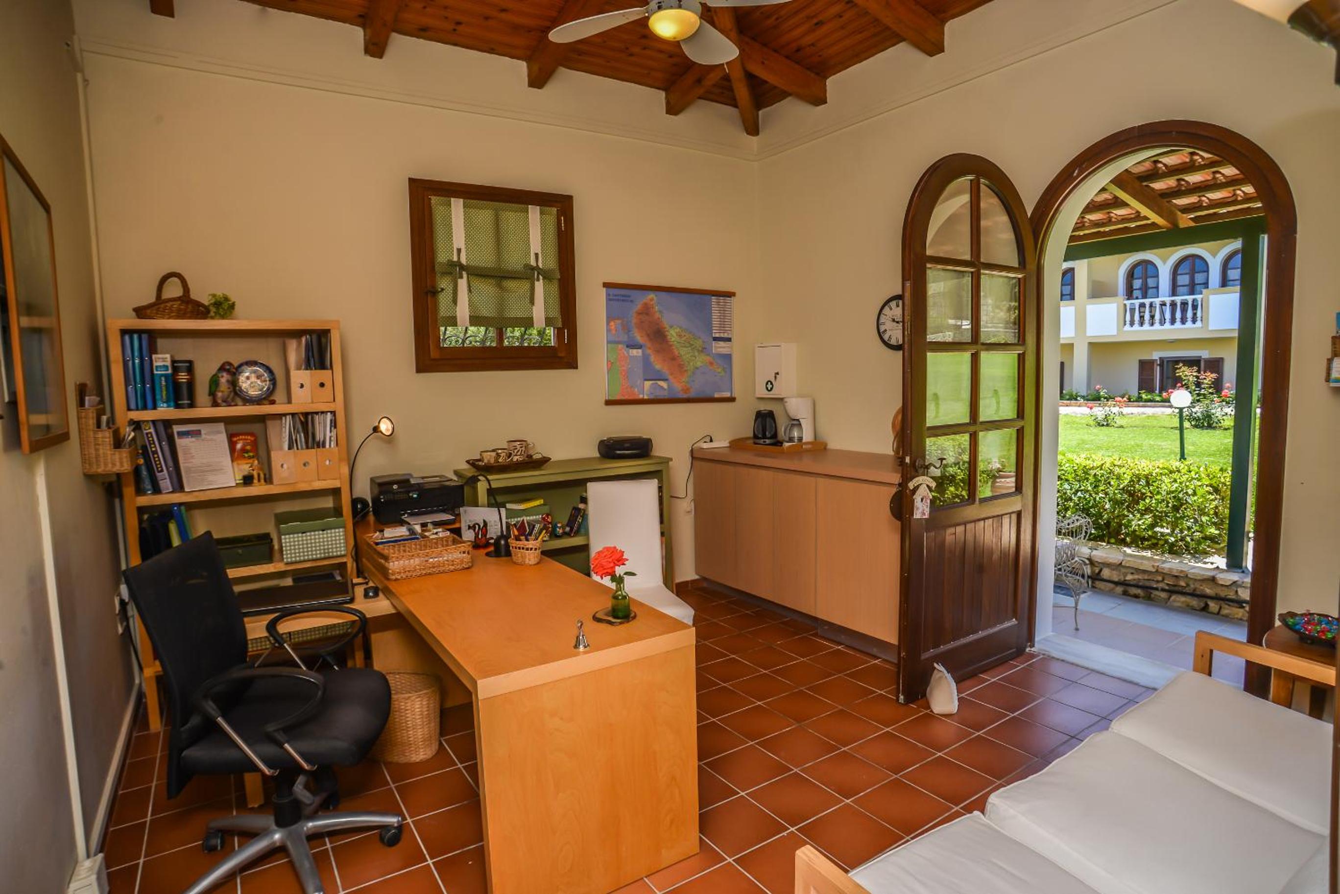Apartment with Sea View photo 3