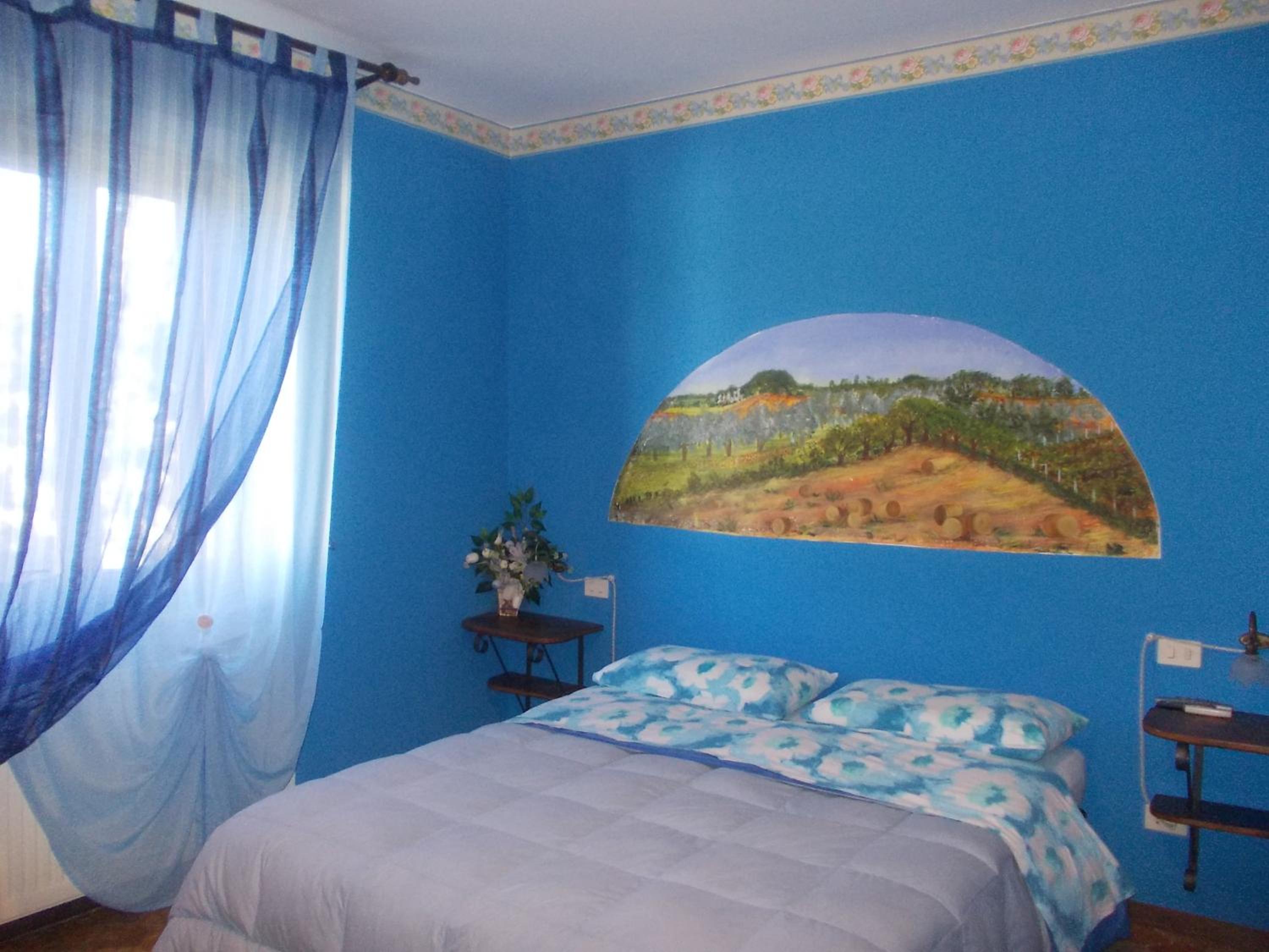 Double Room - Photo 12