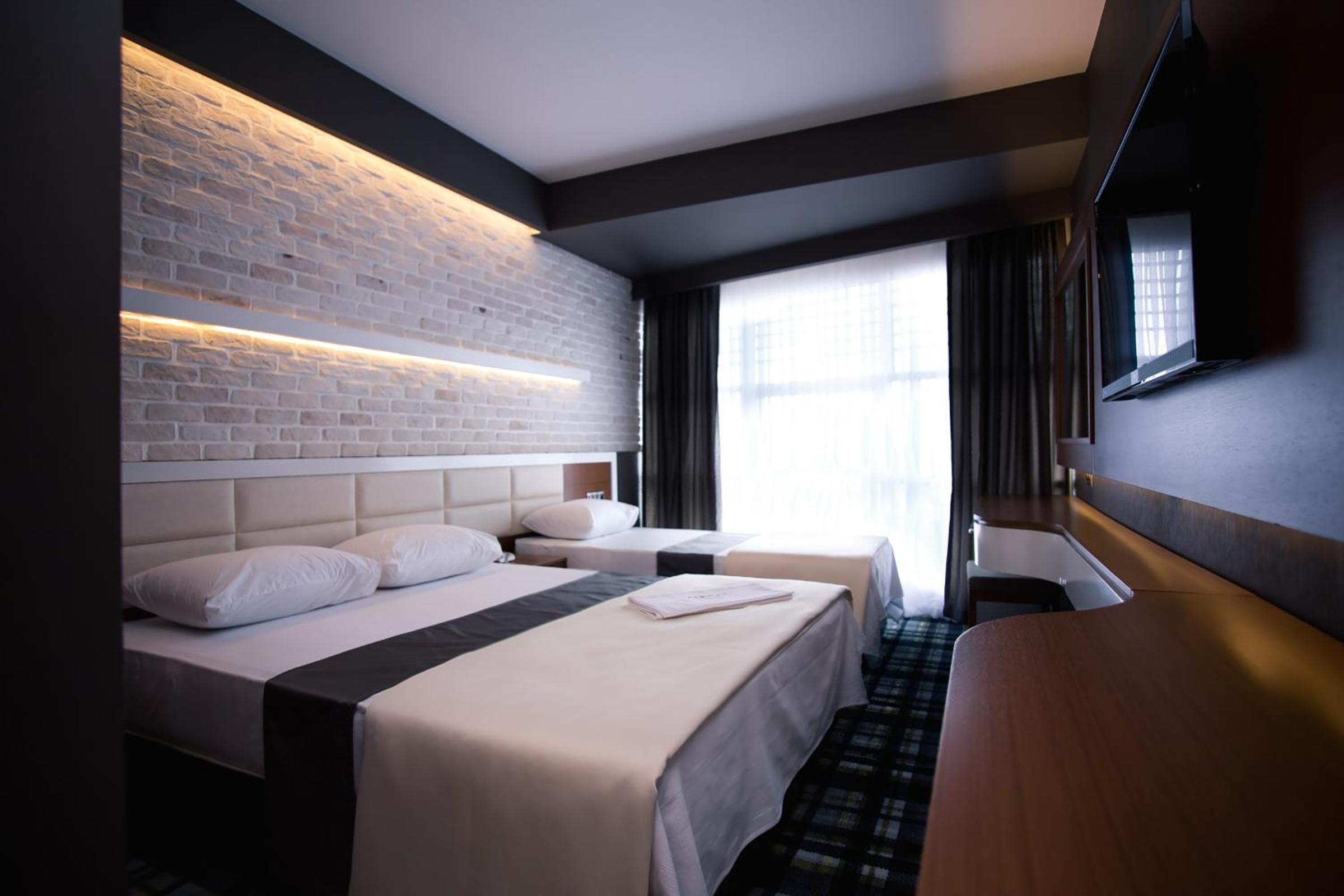 Comfort Triple Room photo 1
