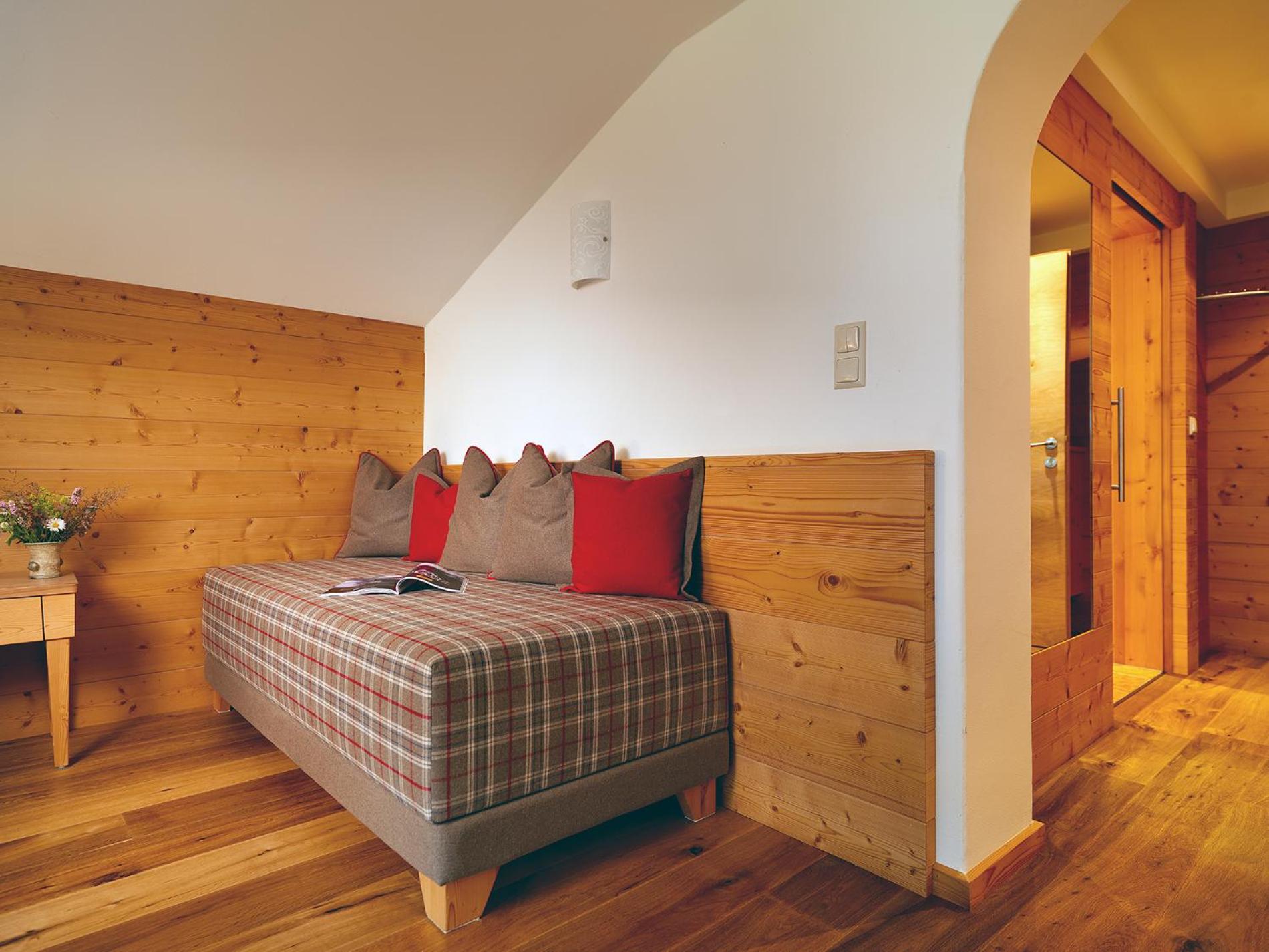 Small Double Room - Photo 3