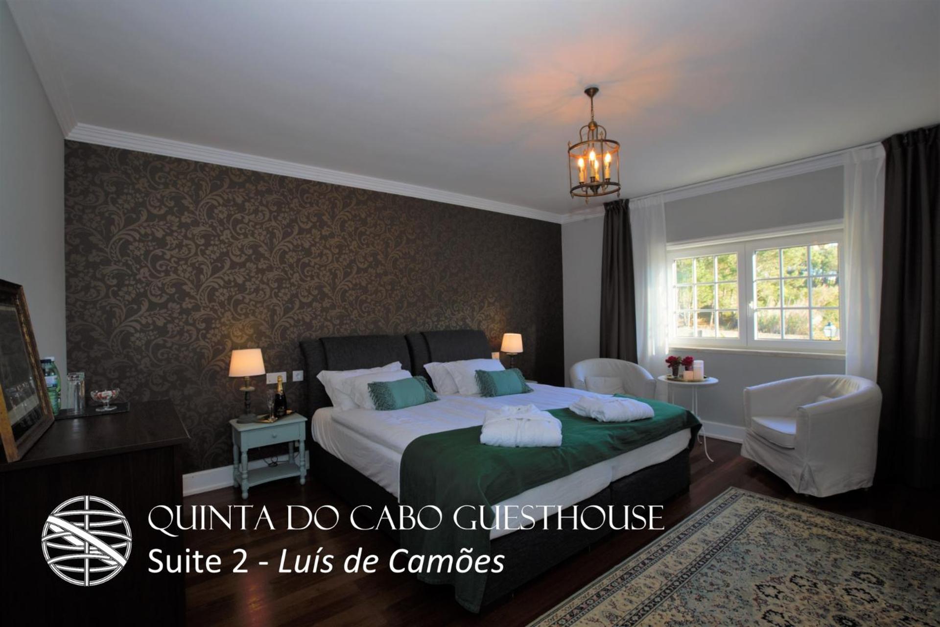 Junior Suite with Garden View
