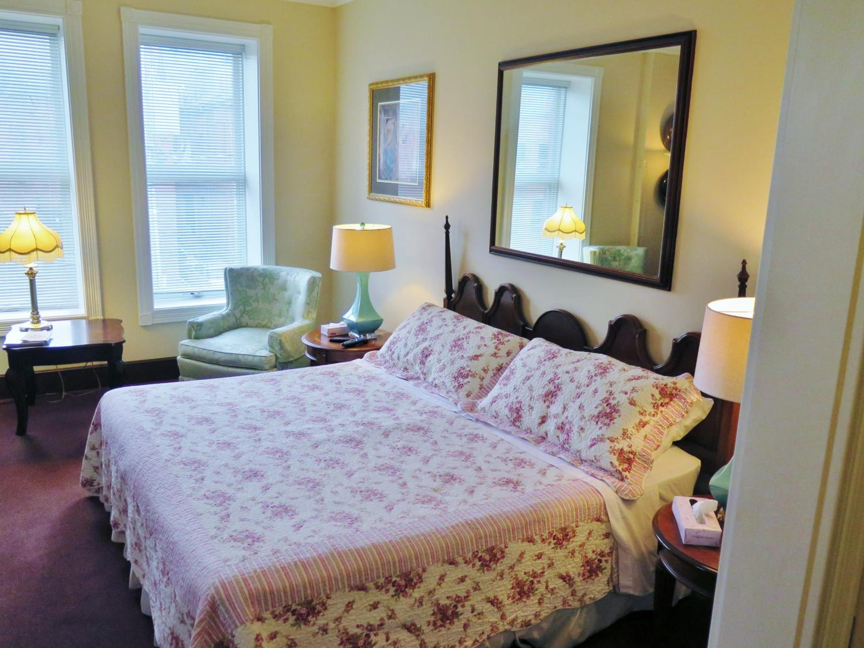 Mini Suite - Photo 2