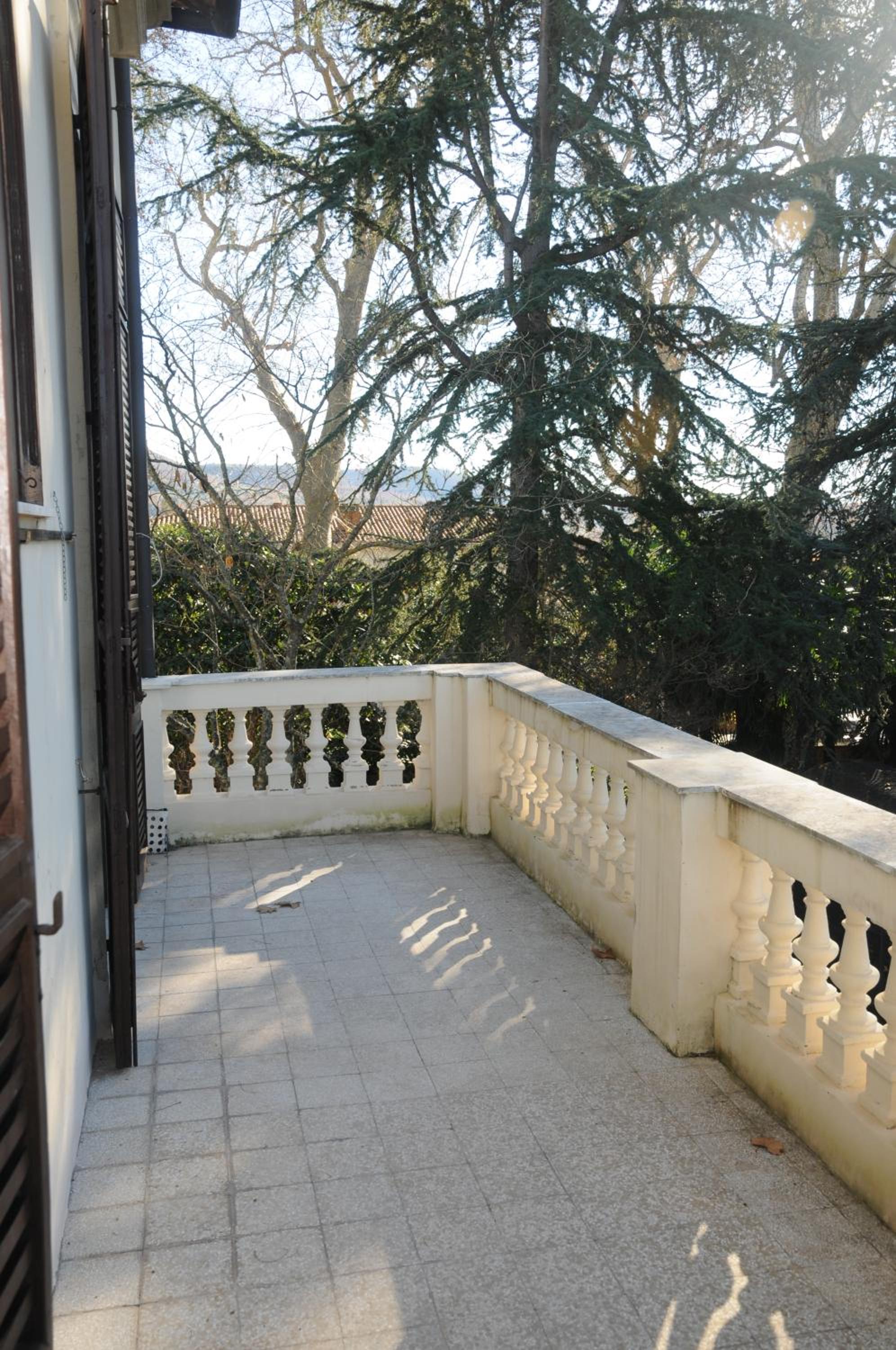 King Room with Balcony photo 2