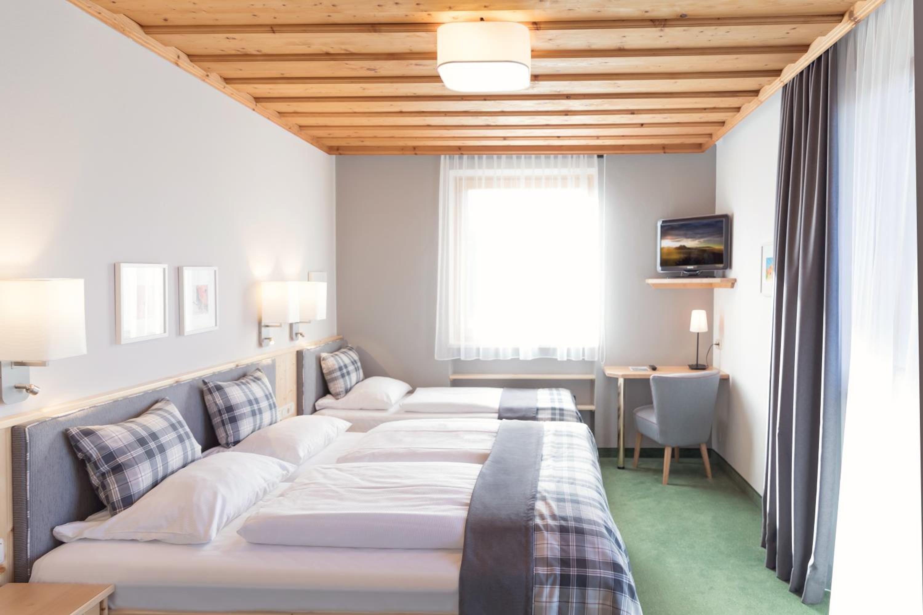 Triple Room photo 3