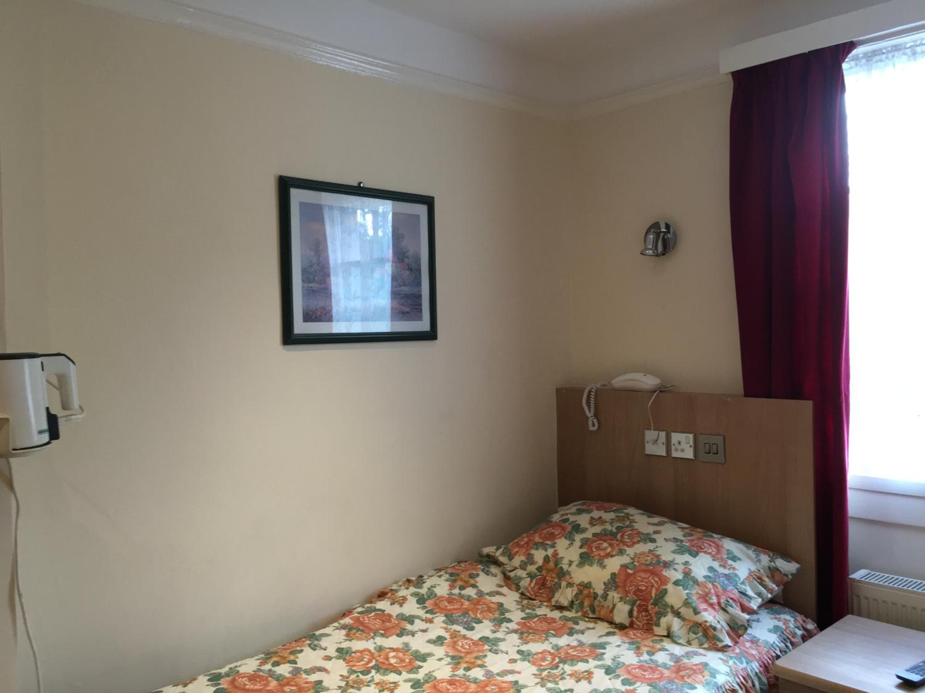 Single Room photo 1