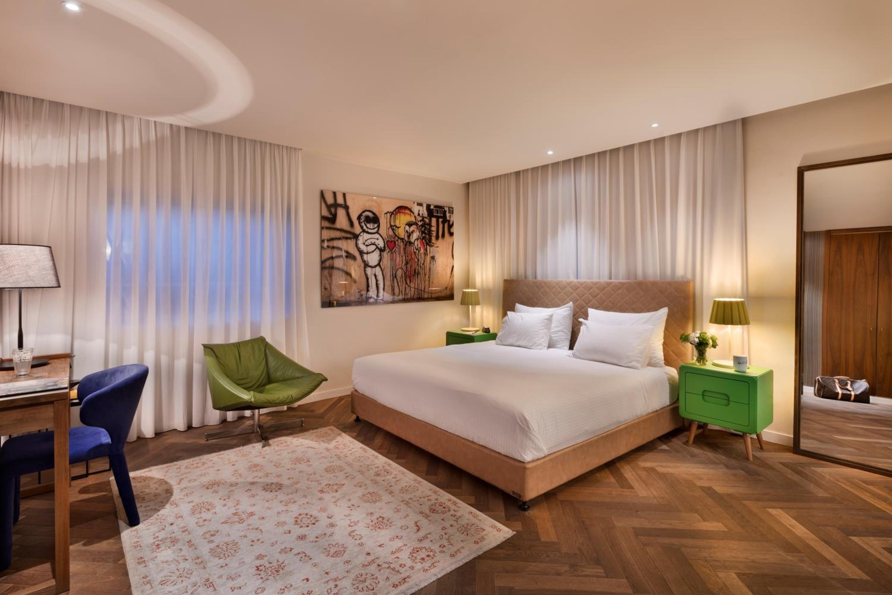 King Executive Room - Upper Floor photo 3