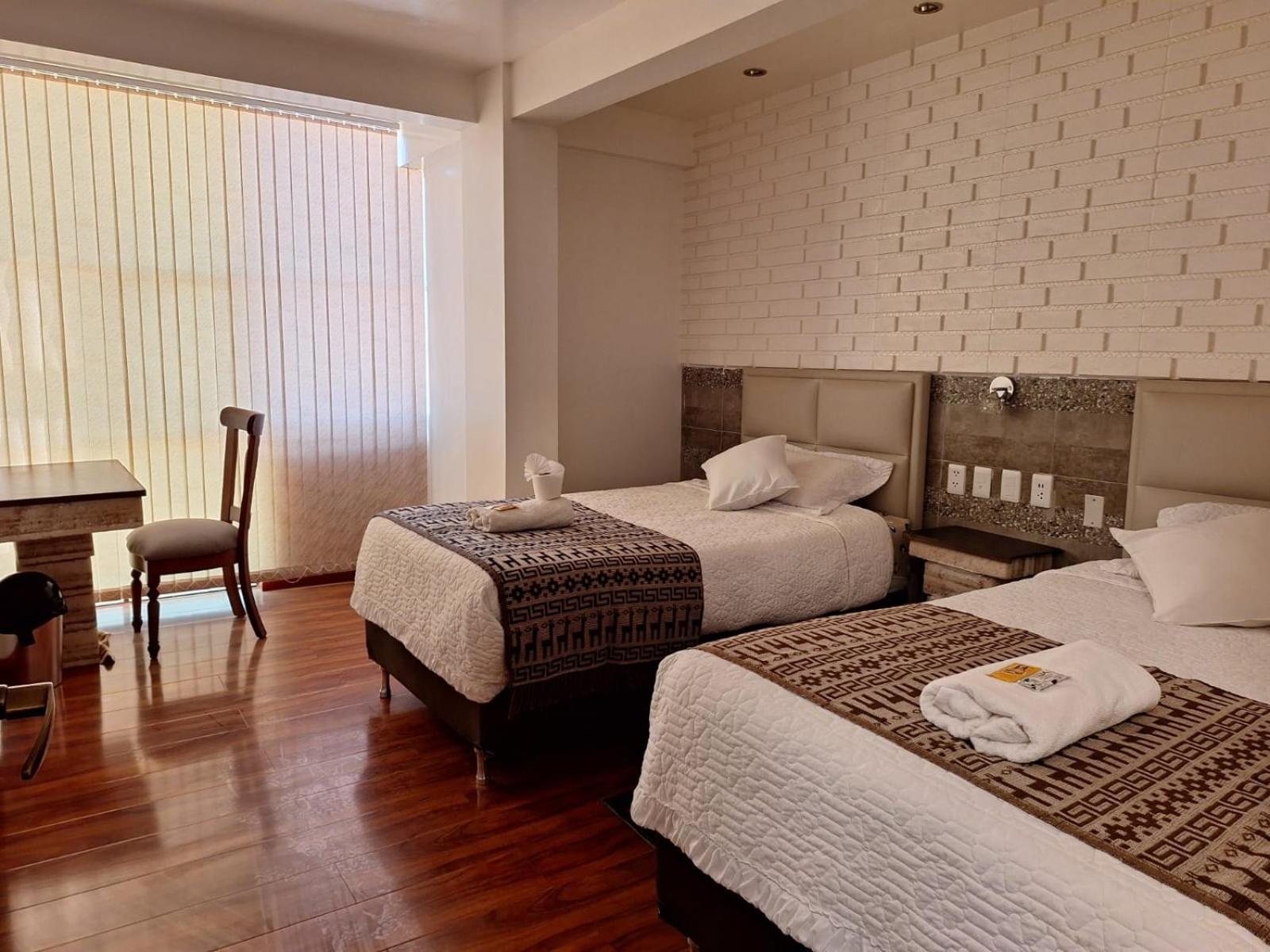 Twin Room with Shared Bathroom