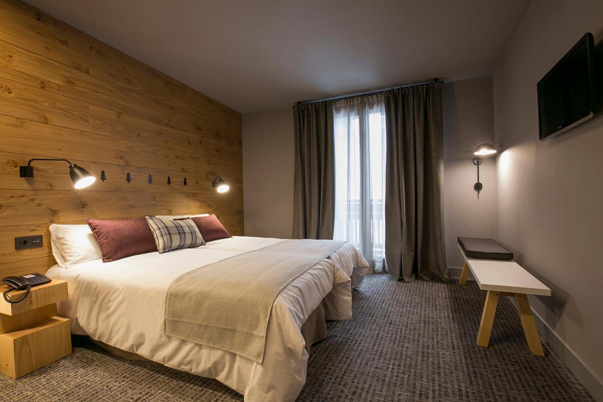 Double or Twin Room with Spa Access