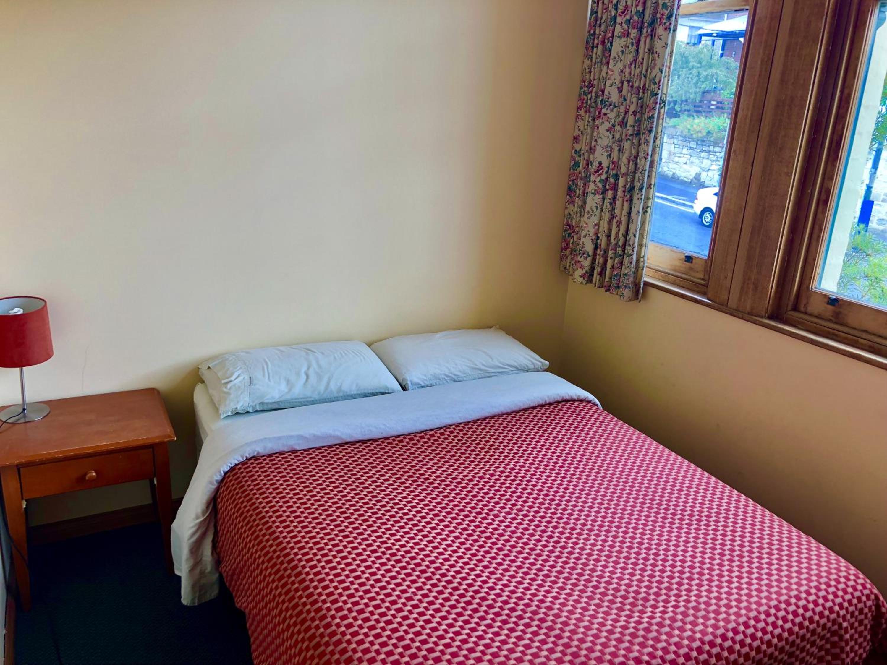 Double Room with Shared Bathroom photo 3