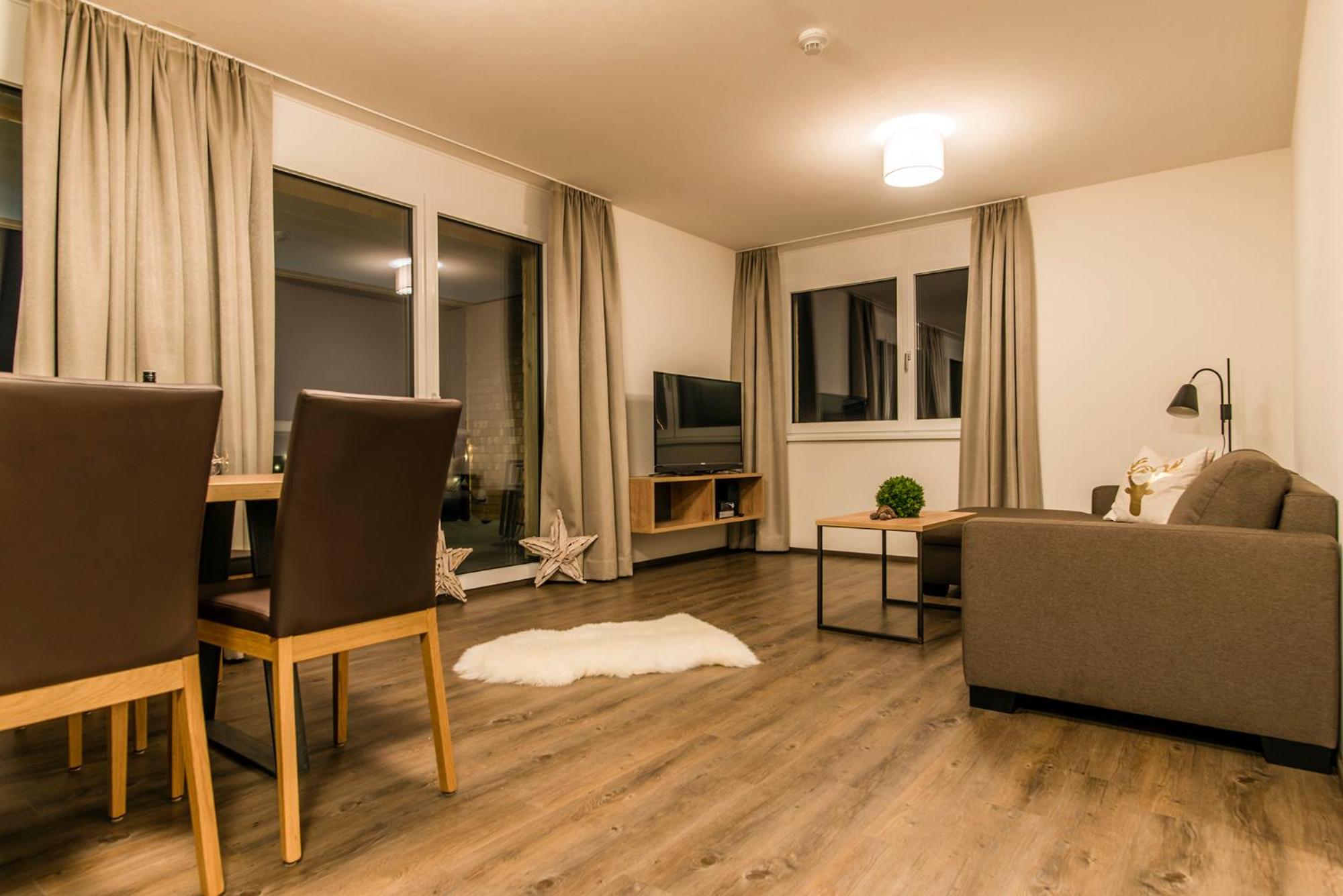 Two-Bedroom Apartment 236 ft²