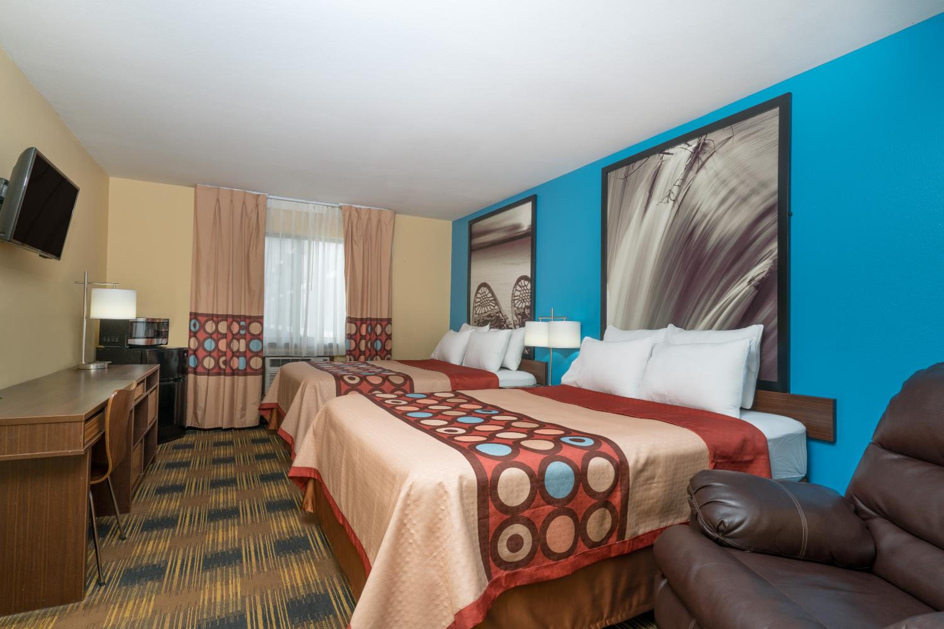 Double Room with Two Double Beds - Second Floor/Non-Smoking - Photo 4