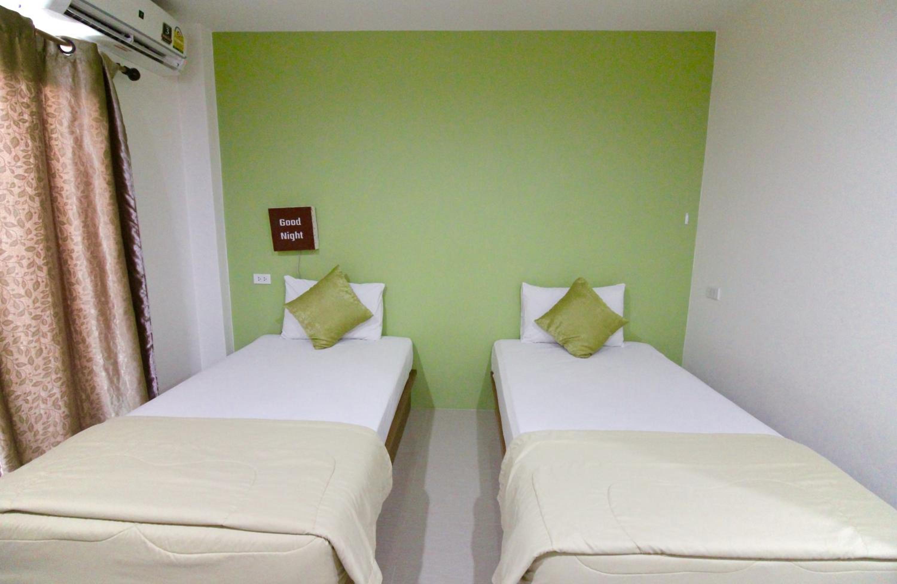 Standard Twin Room photo 3