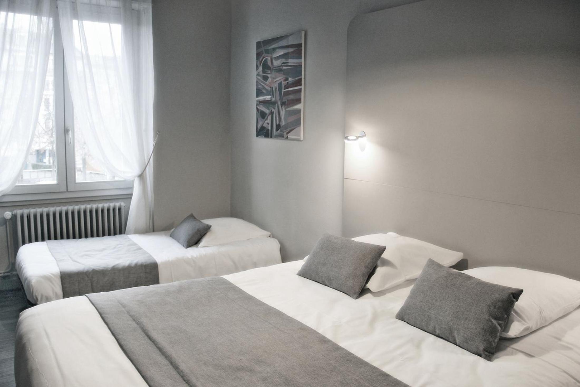 Triple Room - Photo 7