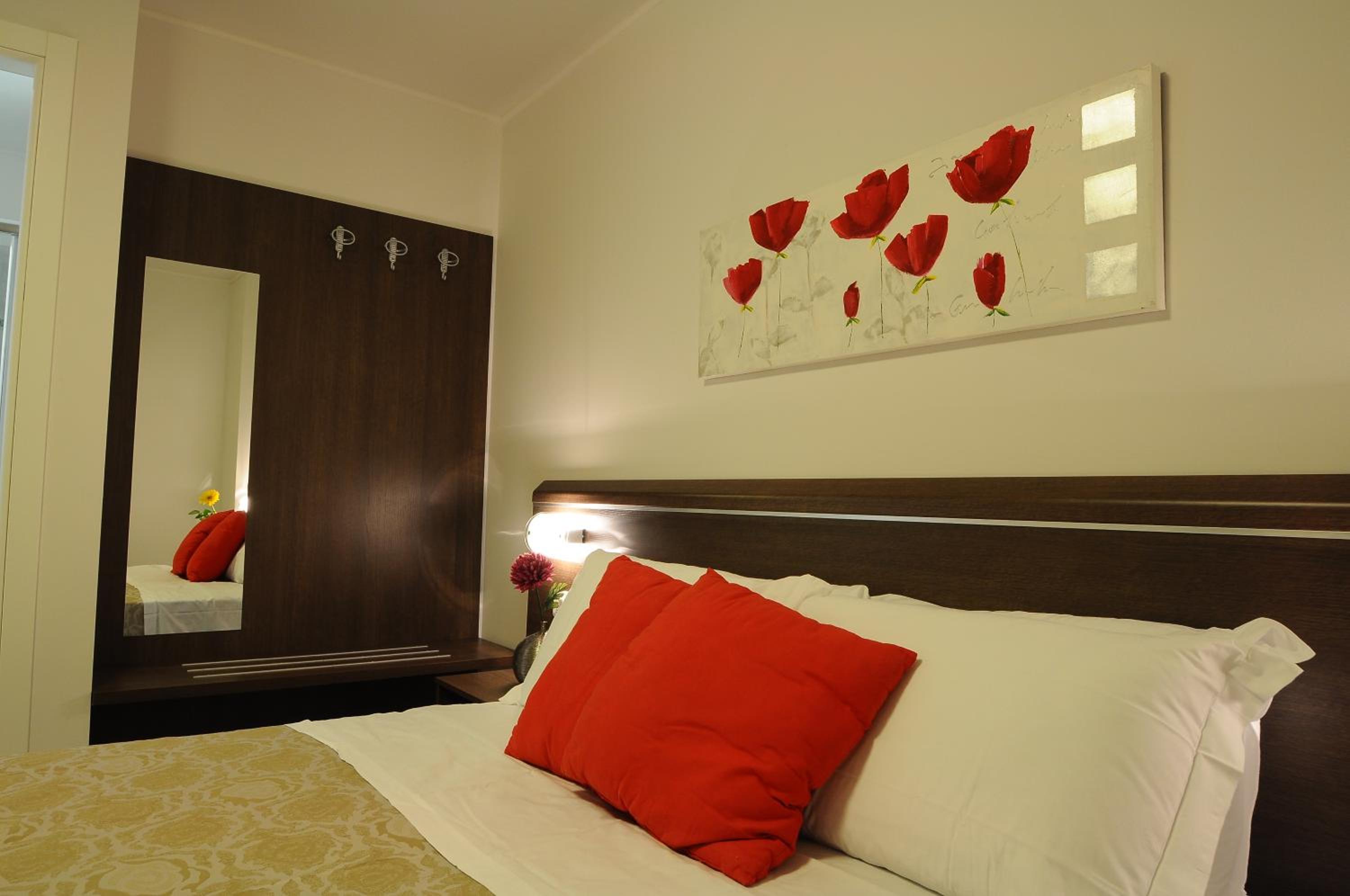 Double or Twin Room photo 2