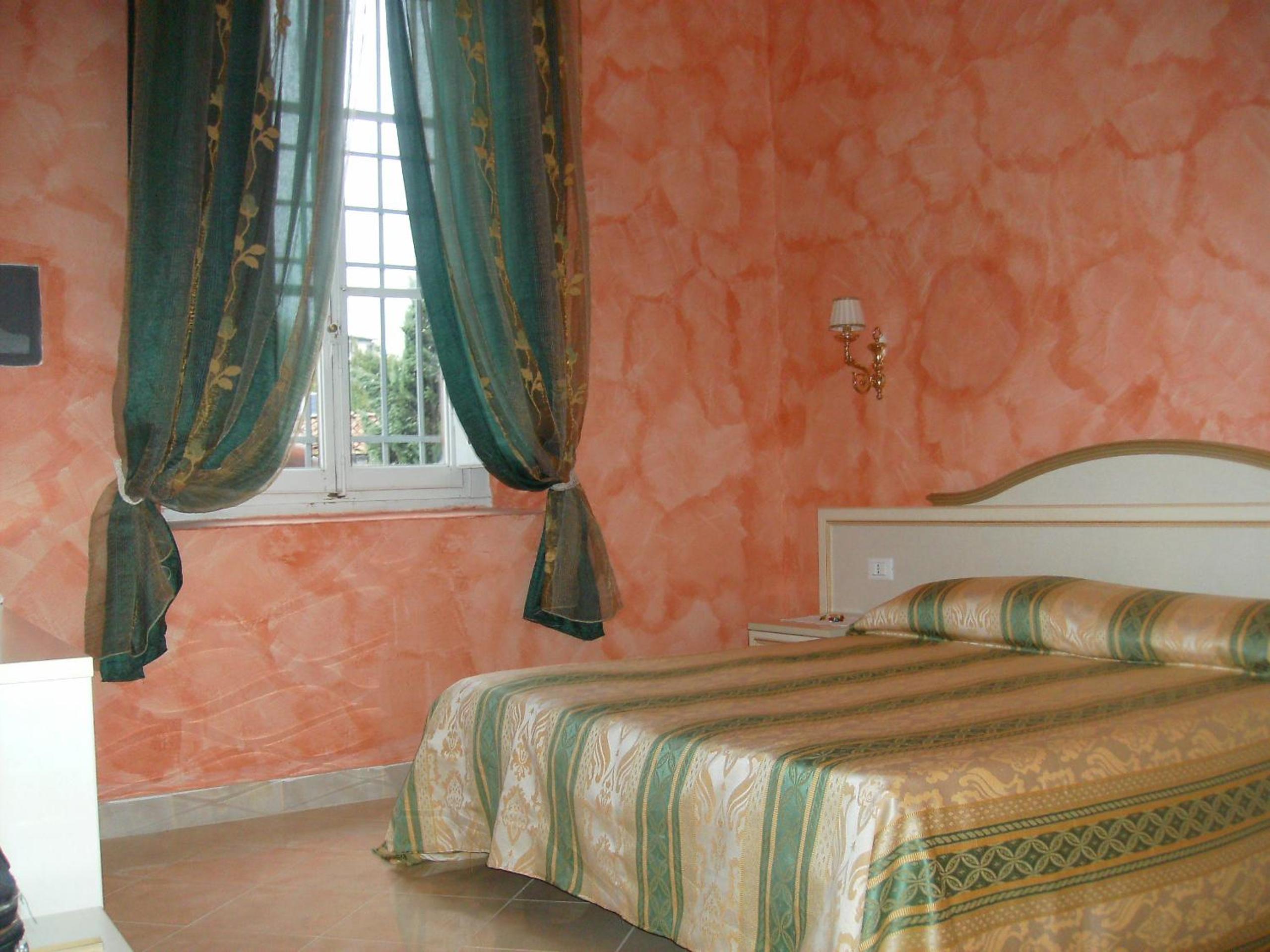 Comfort Double or Twin Room