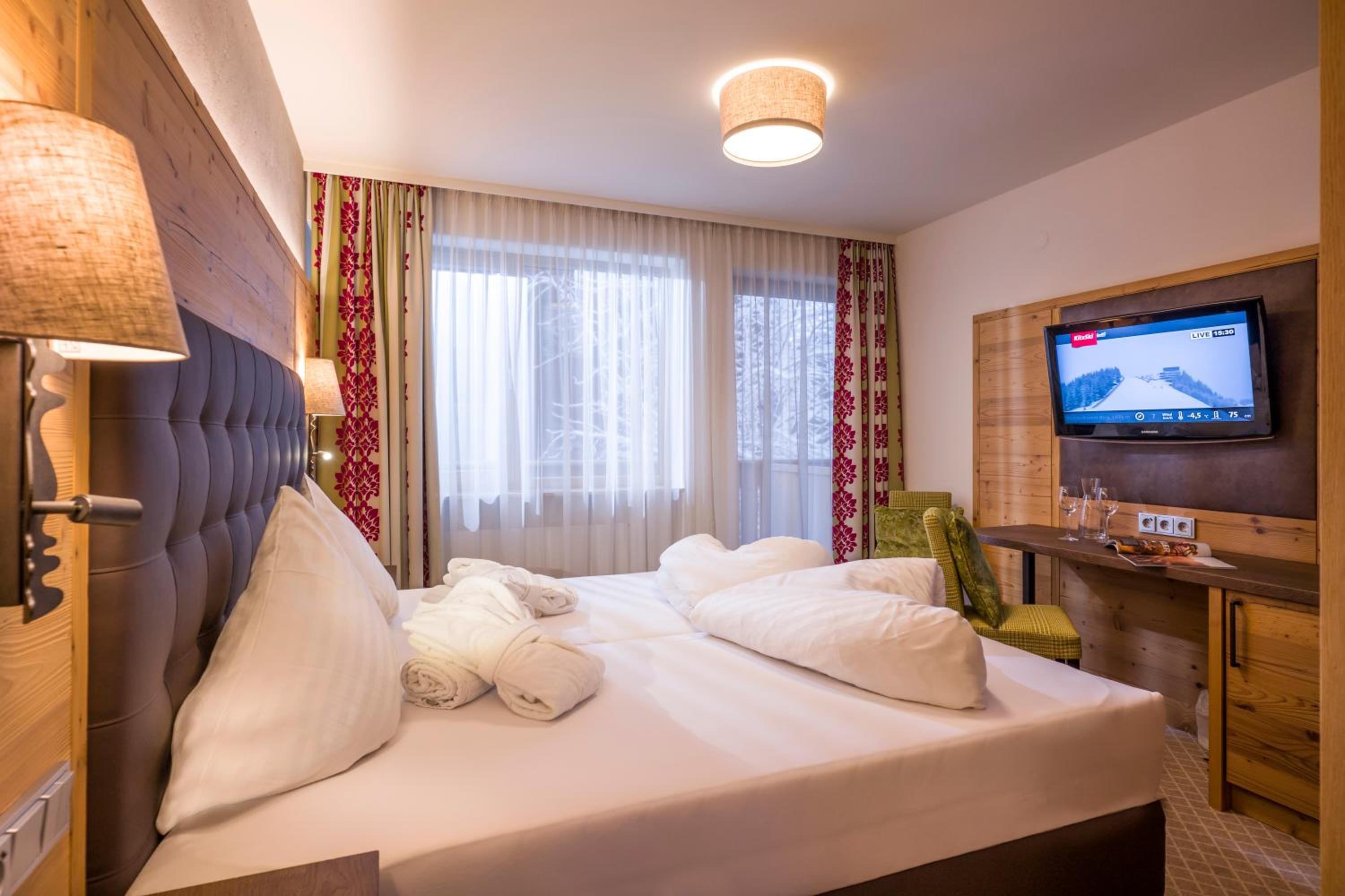 Double Room - Photo 2