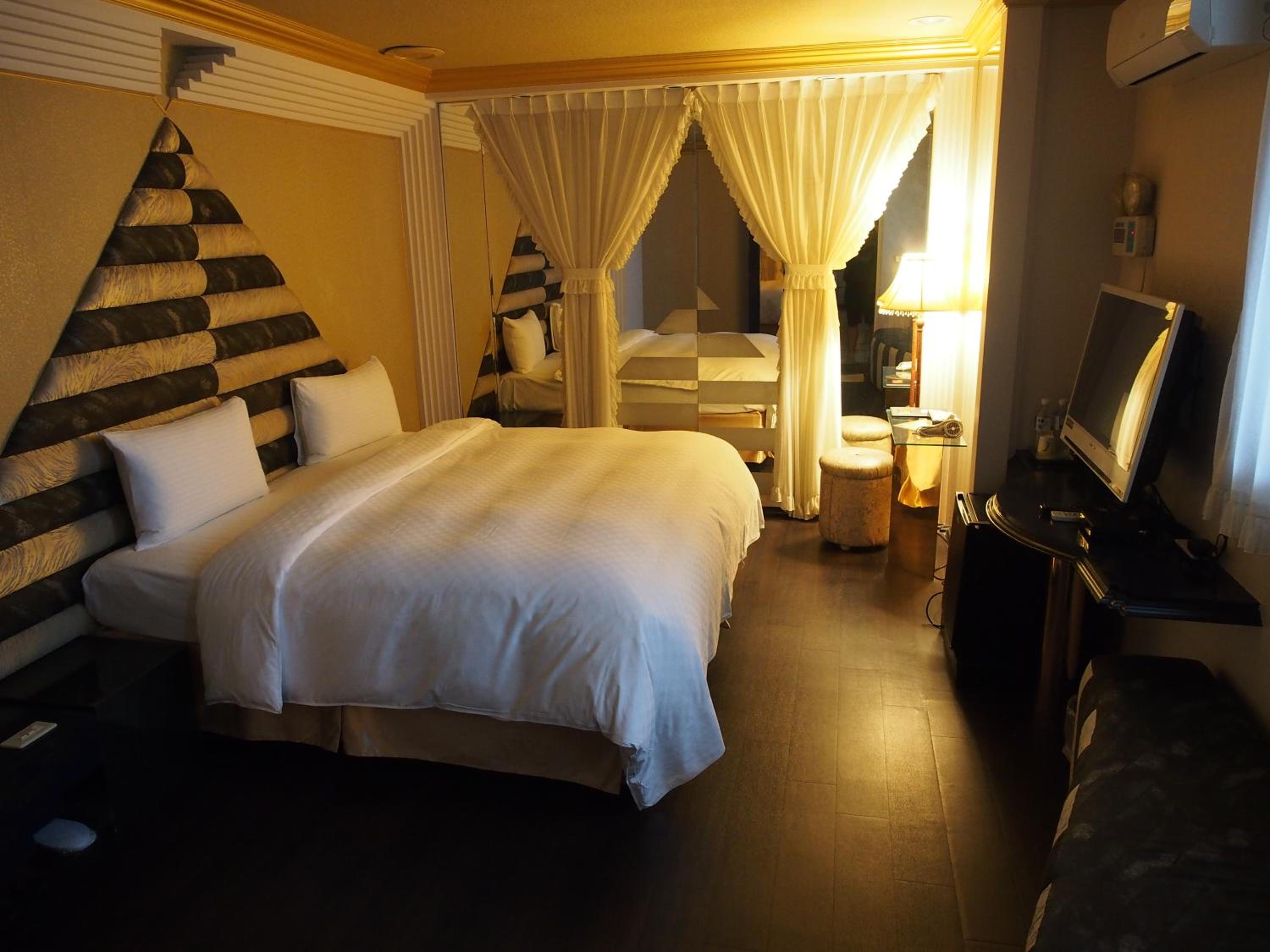 Deluxe Double Room photo 2