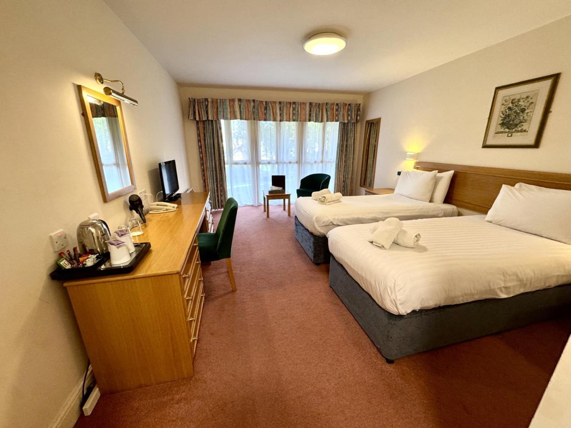 Large Twin Room