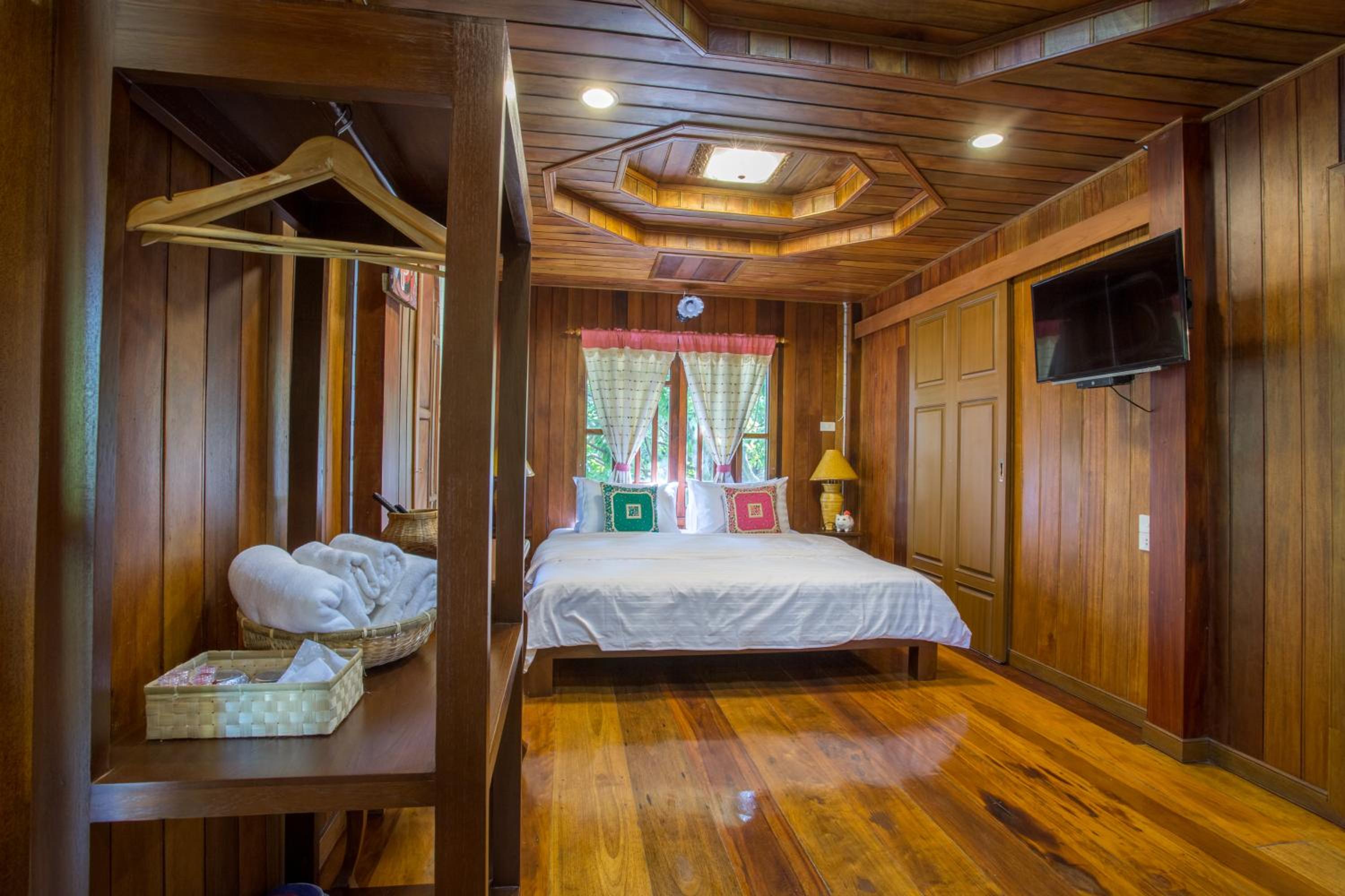 Vacation Home - Photo 4