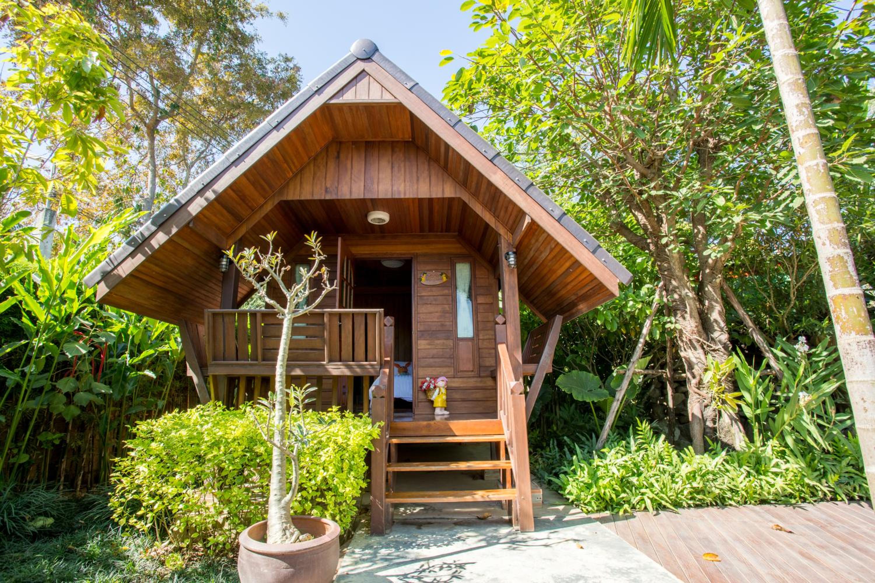 One-Bedroom House - Photo 4