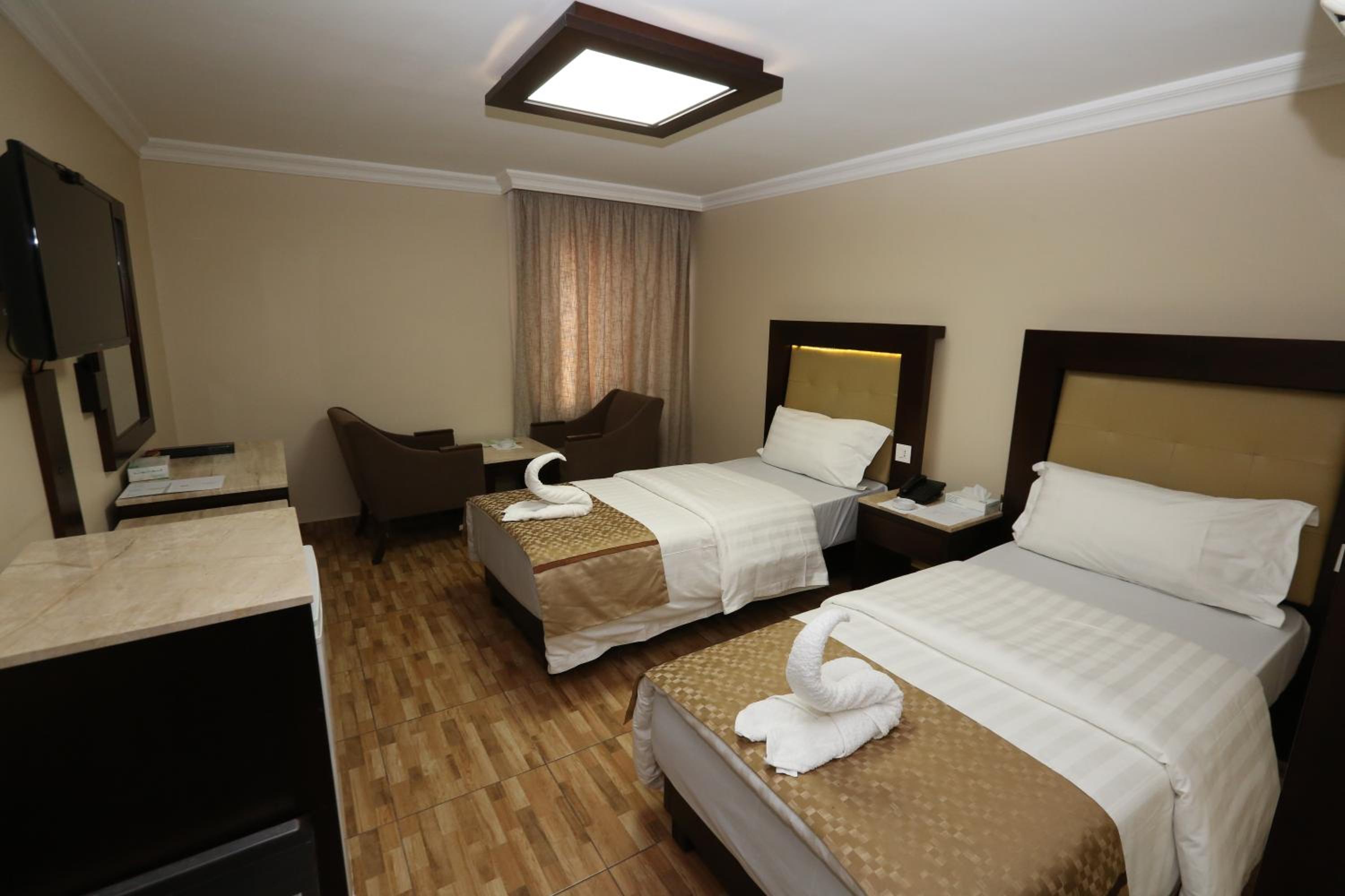 Standard Double or Twin Room photo 2