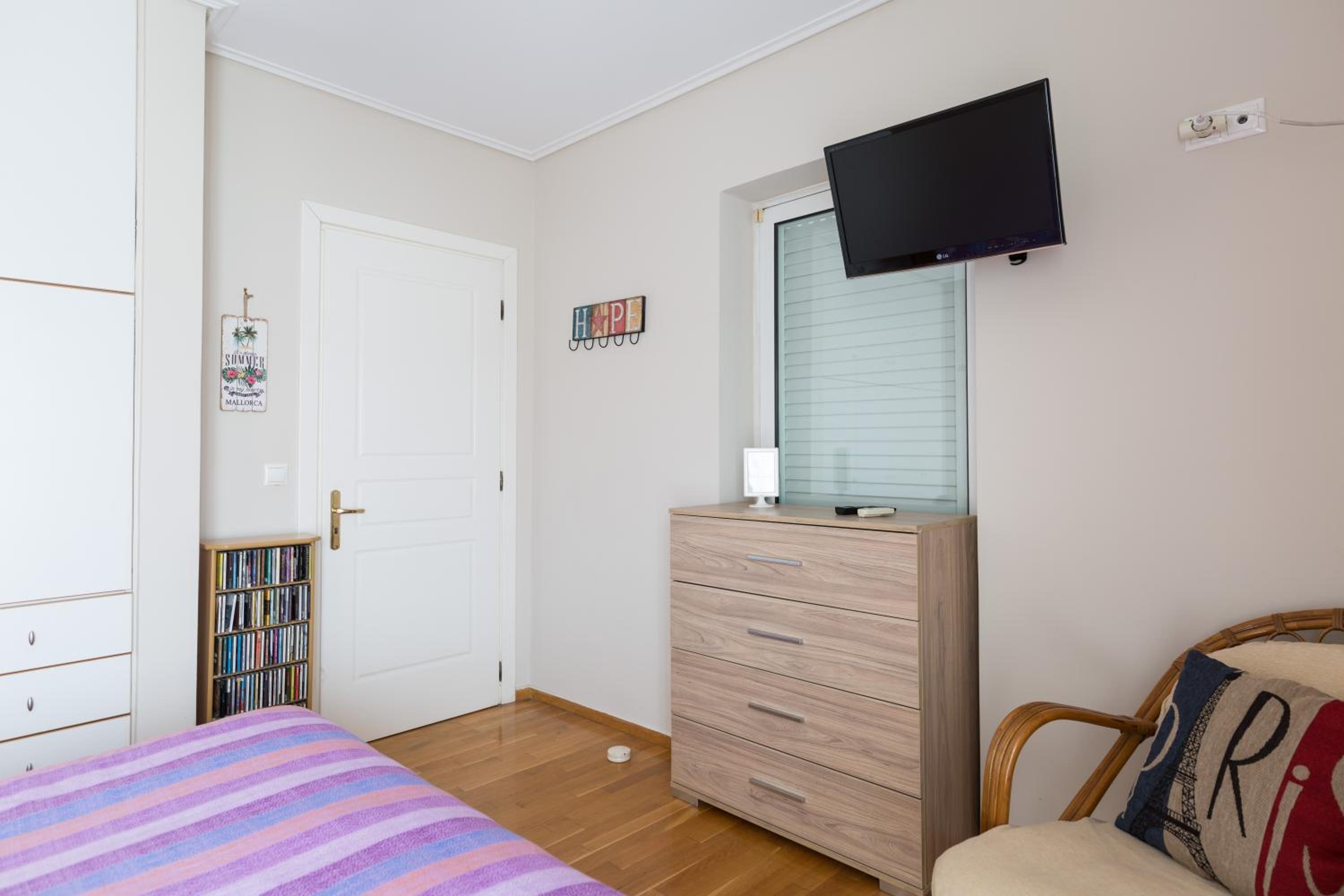 Standard Double Room With Shared Bathroom