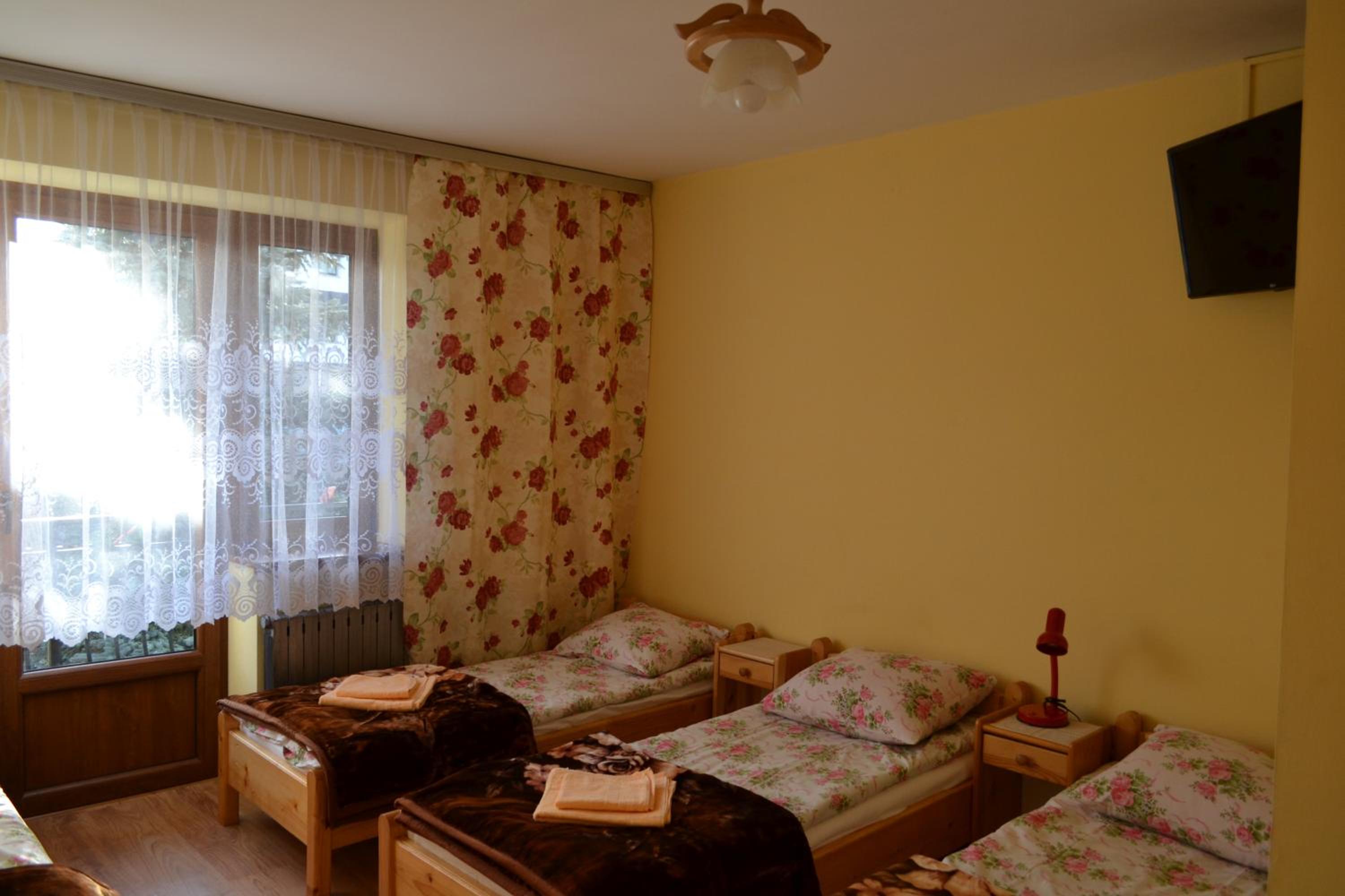 Quadruple Room with Balcony photo 2