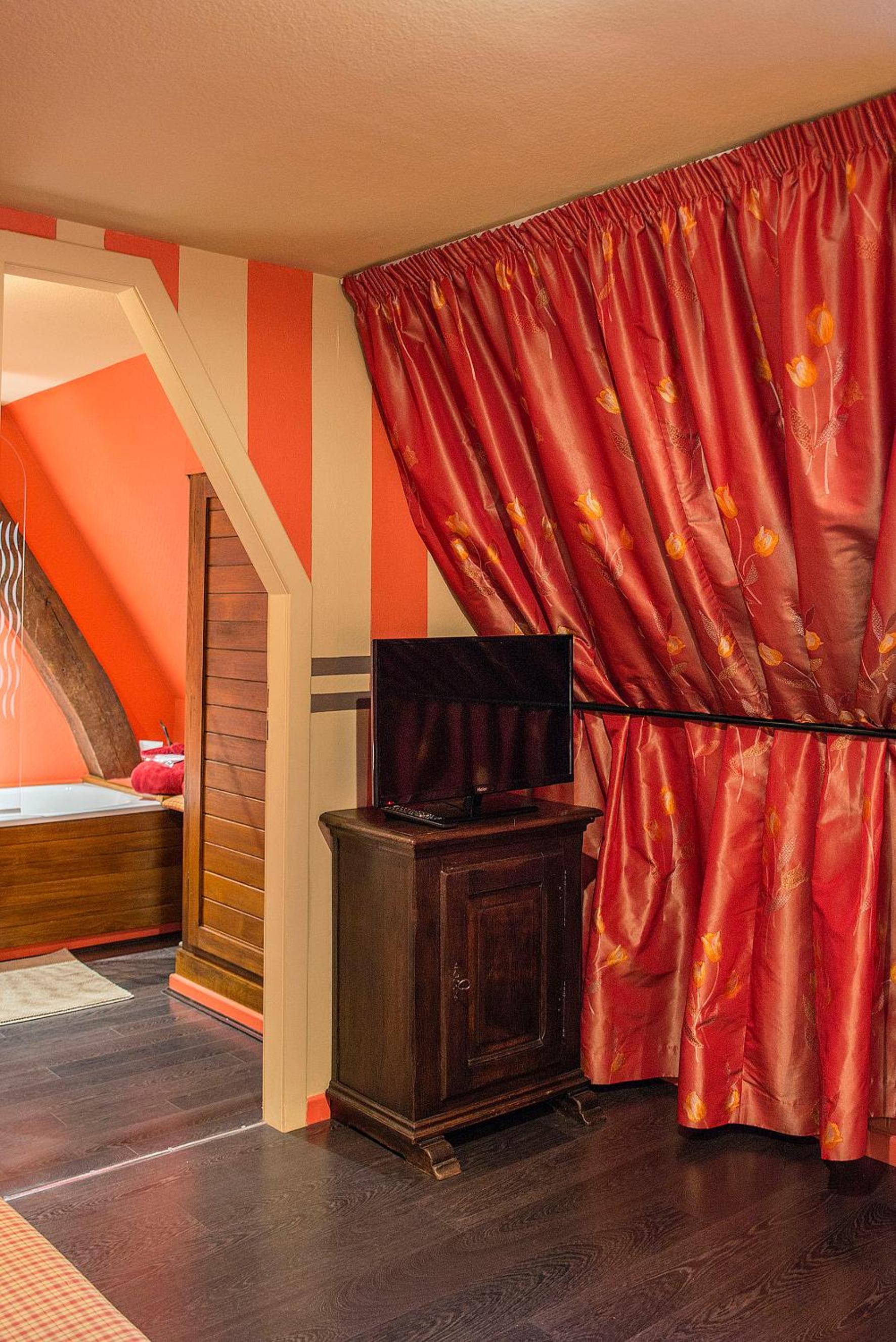 Small Double Room