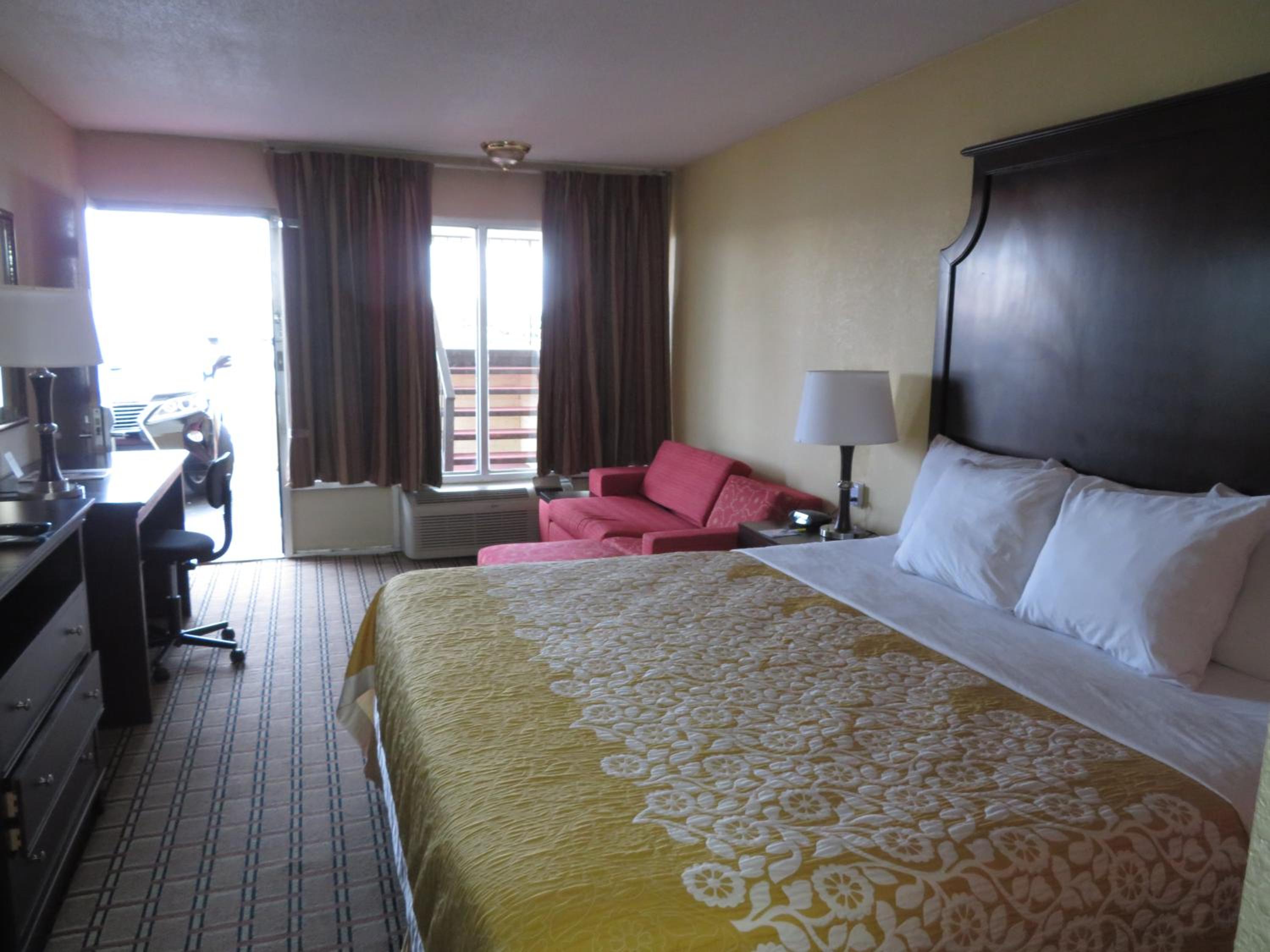 King Room -Smoking - Photo 1