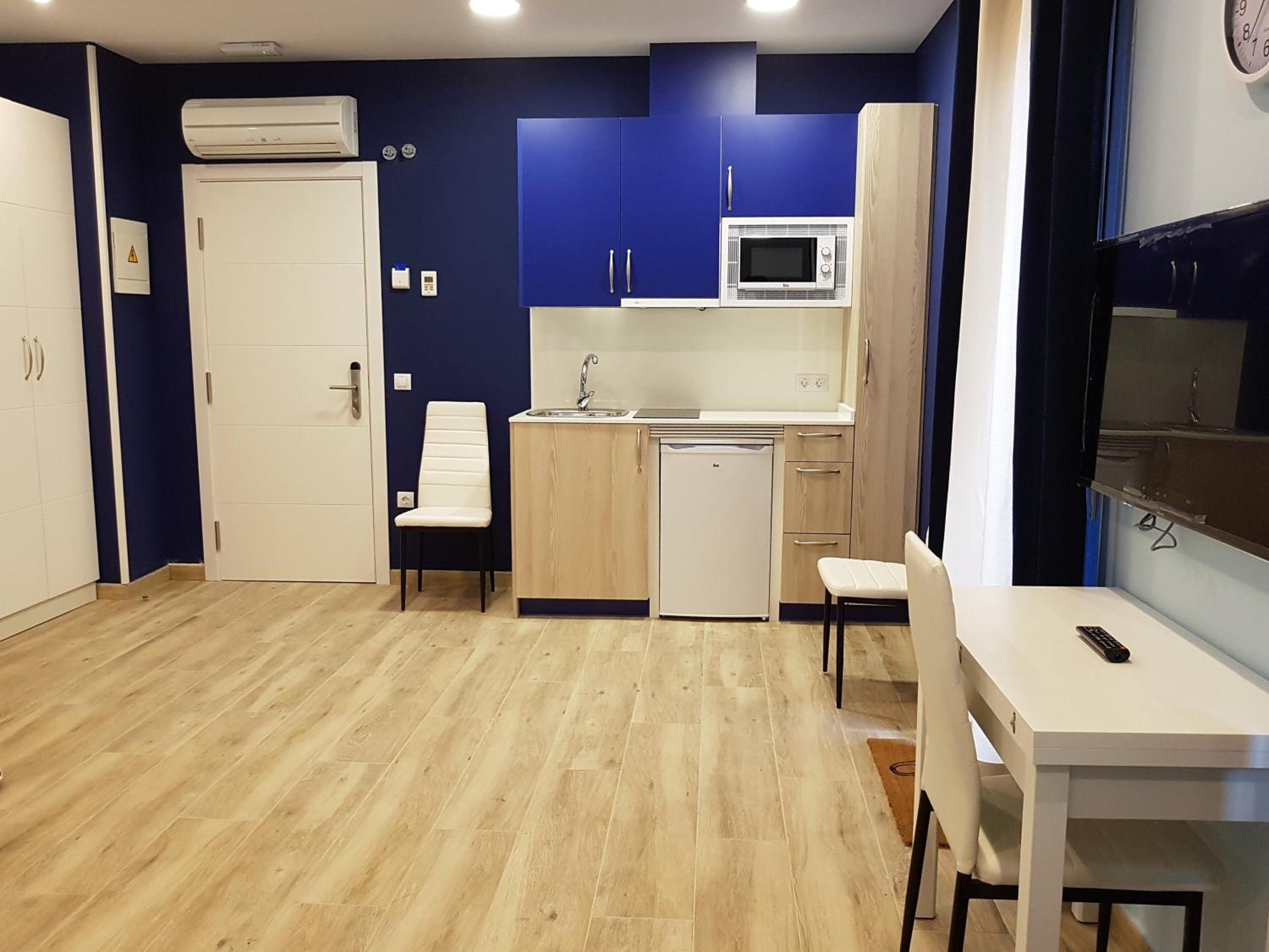 Superior Studio with Terrace ( 4 pax ) - Photo 1