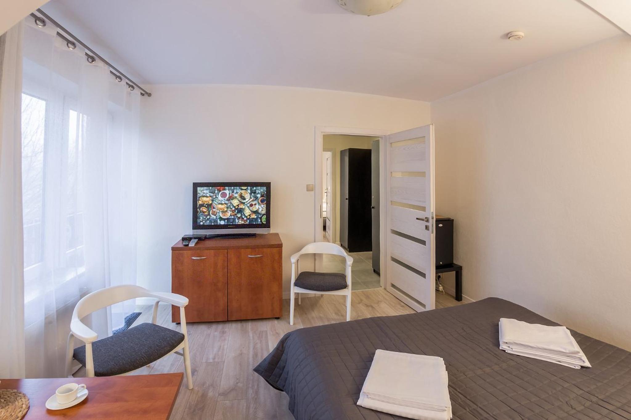Studio Apartment photo 2