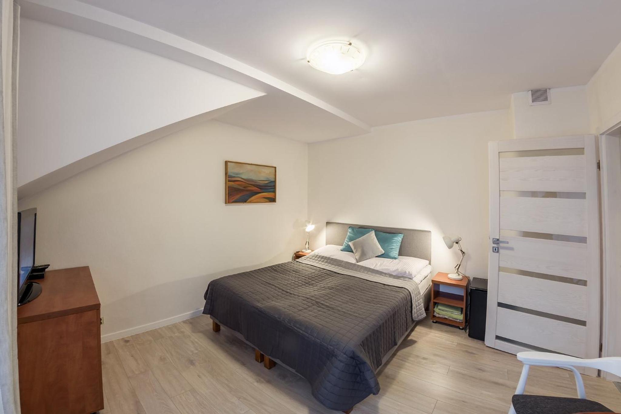 Studio Apartment photo 1