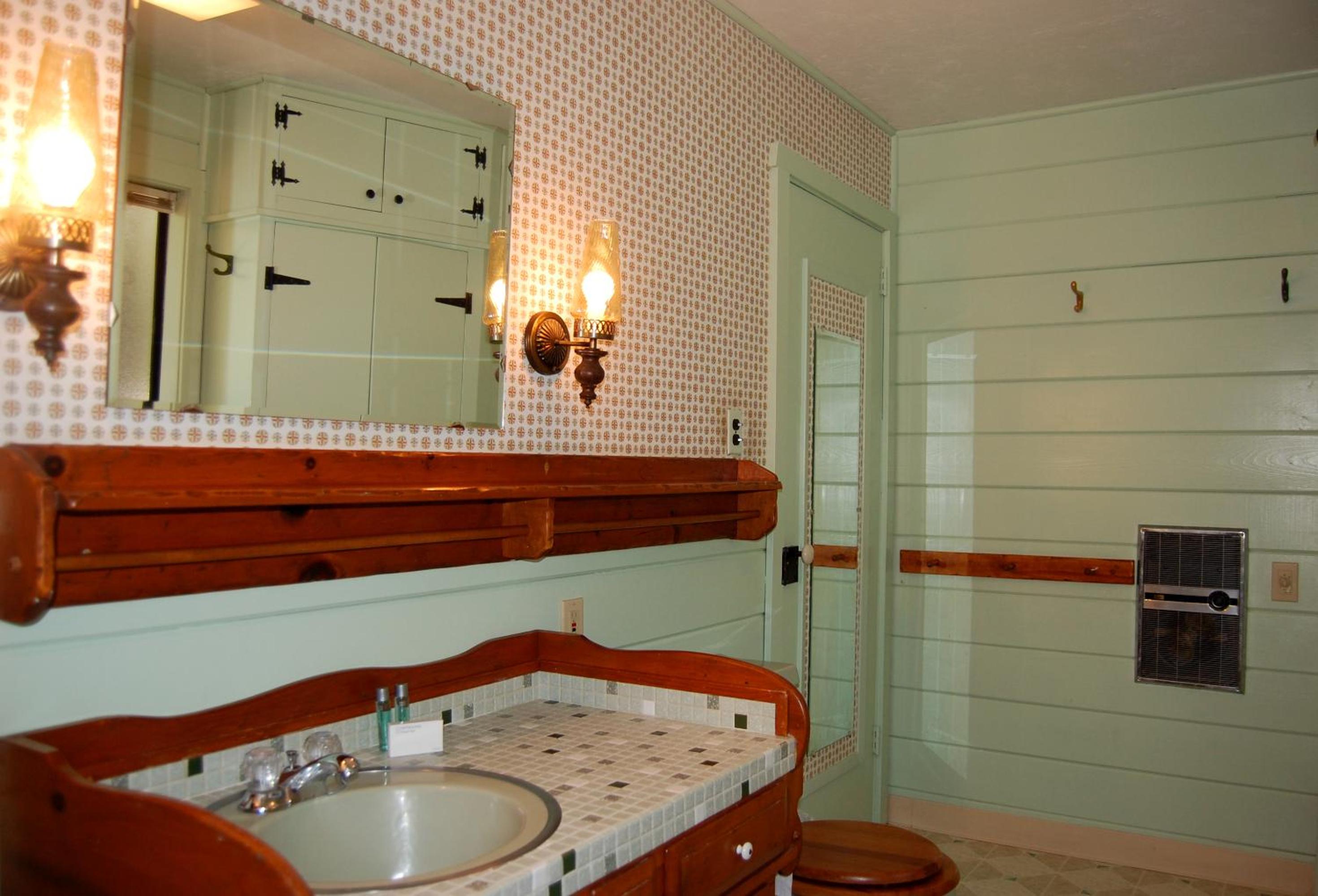 Two-Bedroom House photo 2