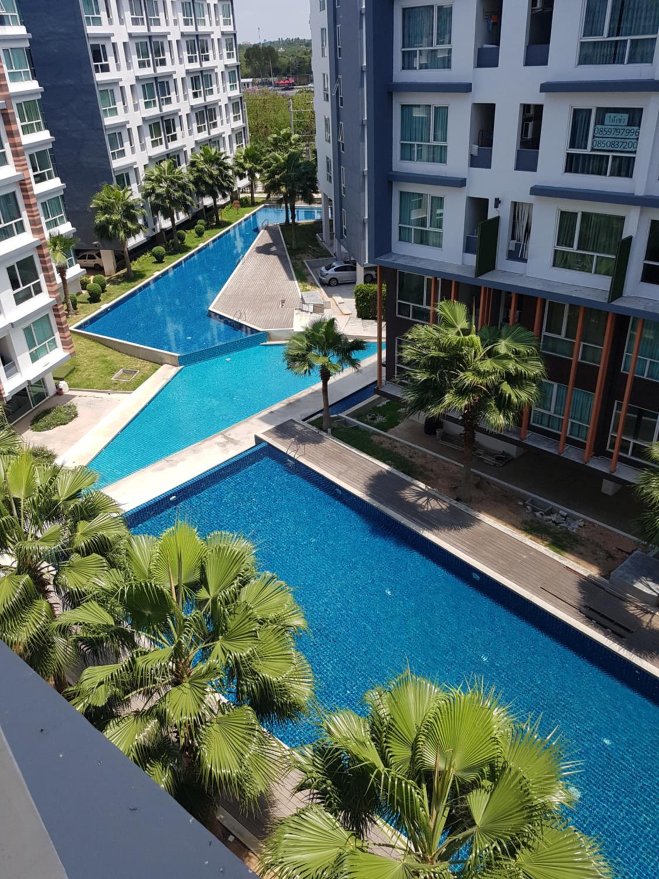 Apartment with Pool View  - Photo 8