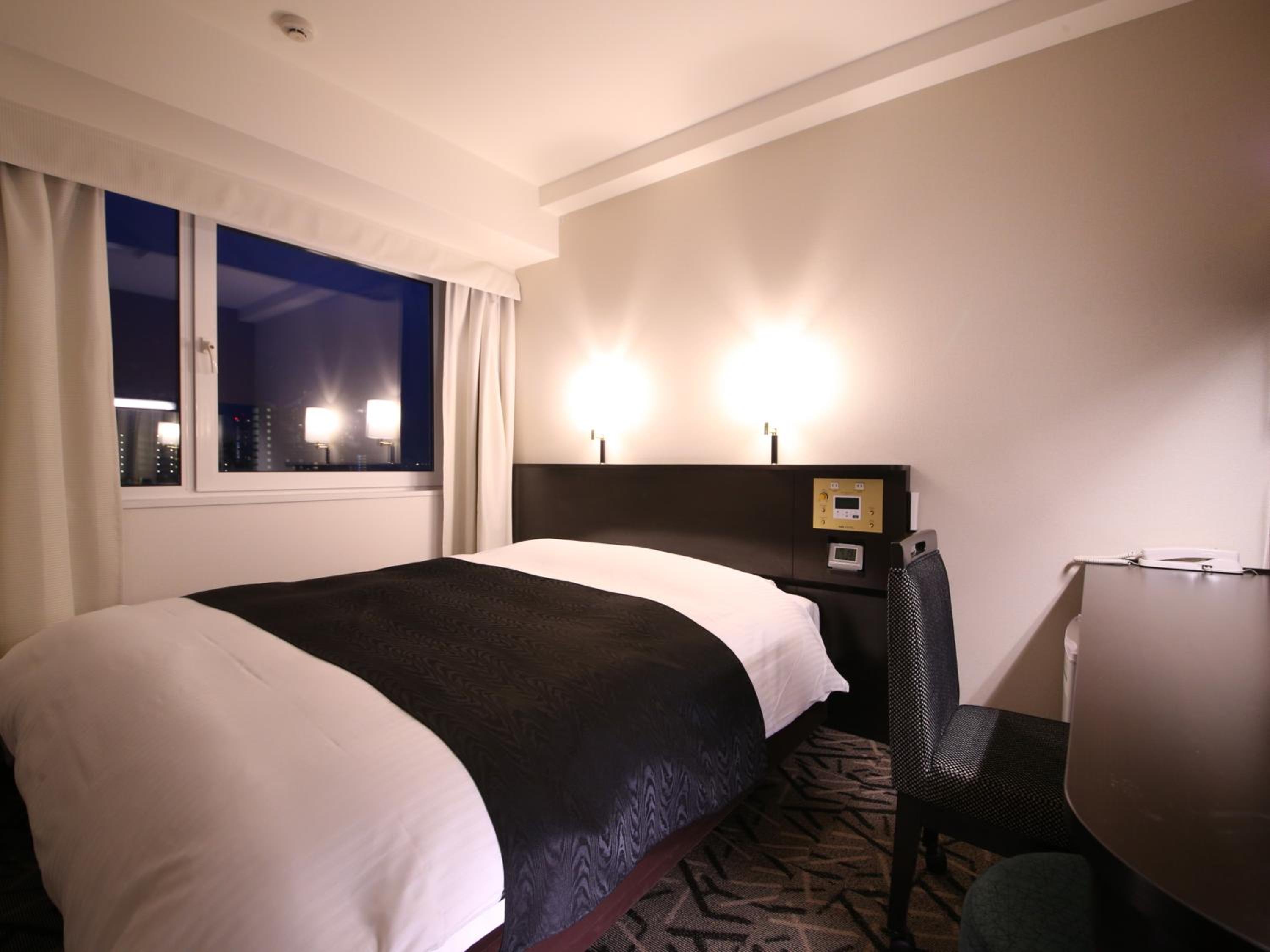 Double Room in East Wing - Non-Smoking - Photo 12