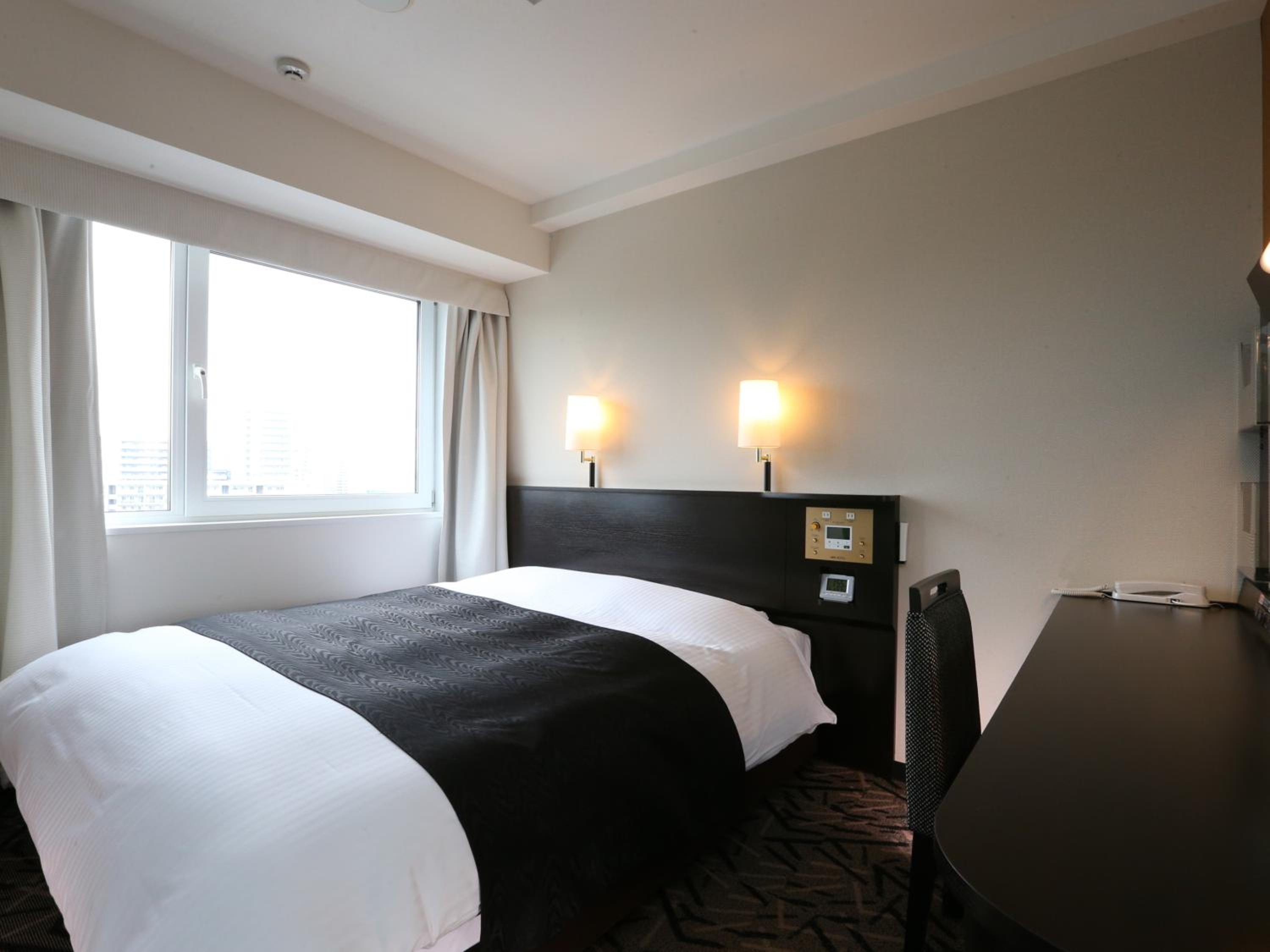 Double Room in East Wing - Non-Smoking - Photo 1