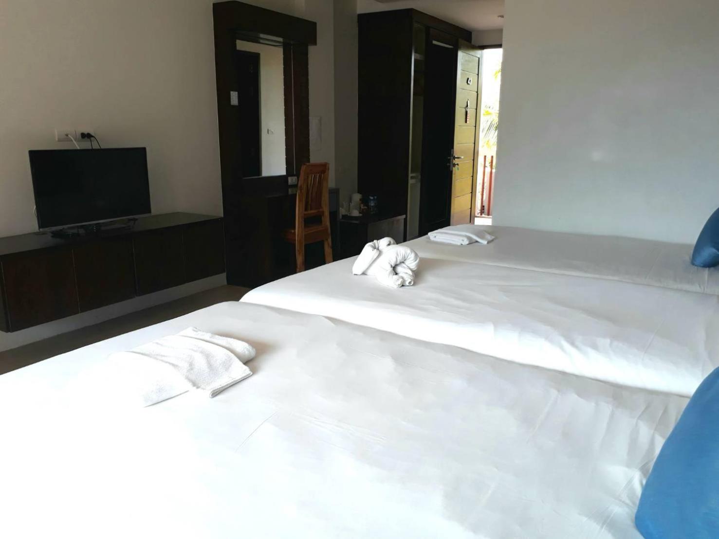 Superior Triple Room photo 2