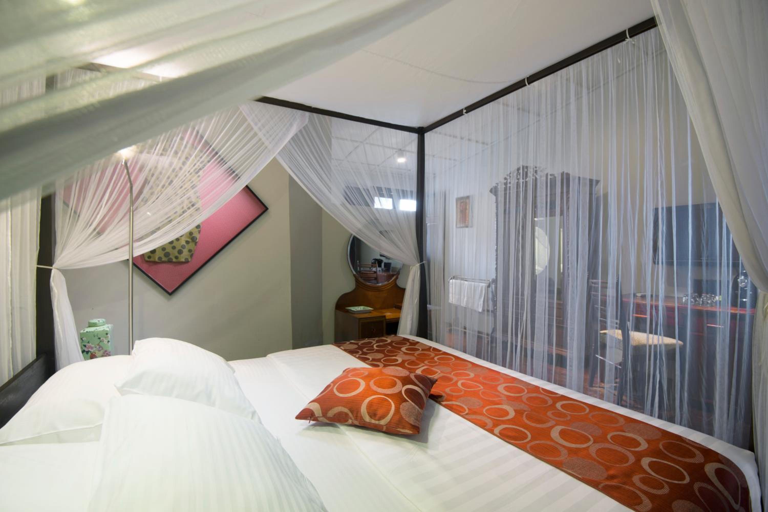 Sultan Two-Bedroom House photo 2