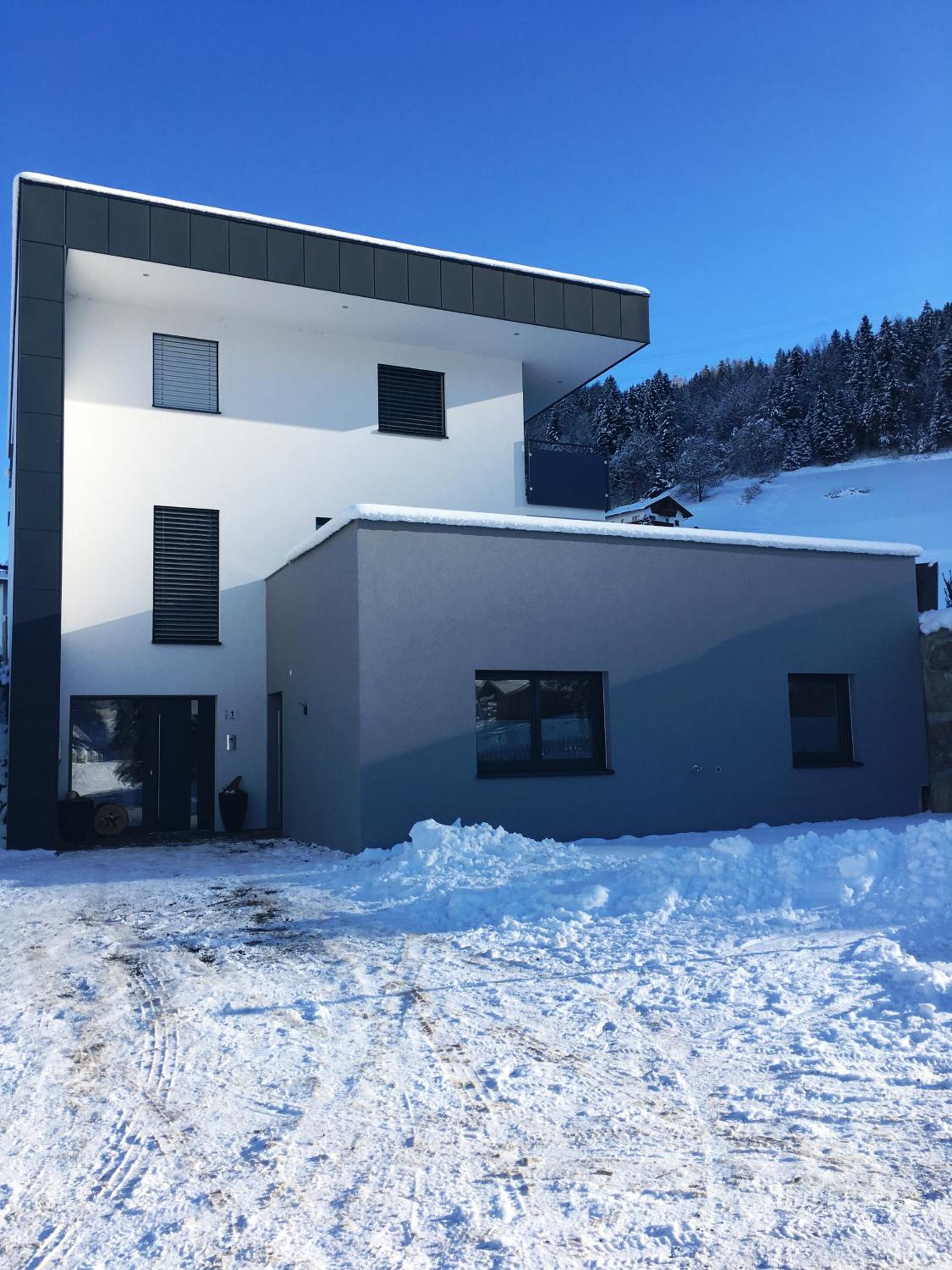 Apartment with Mountain View photo 3