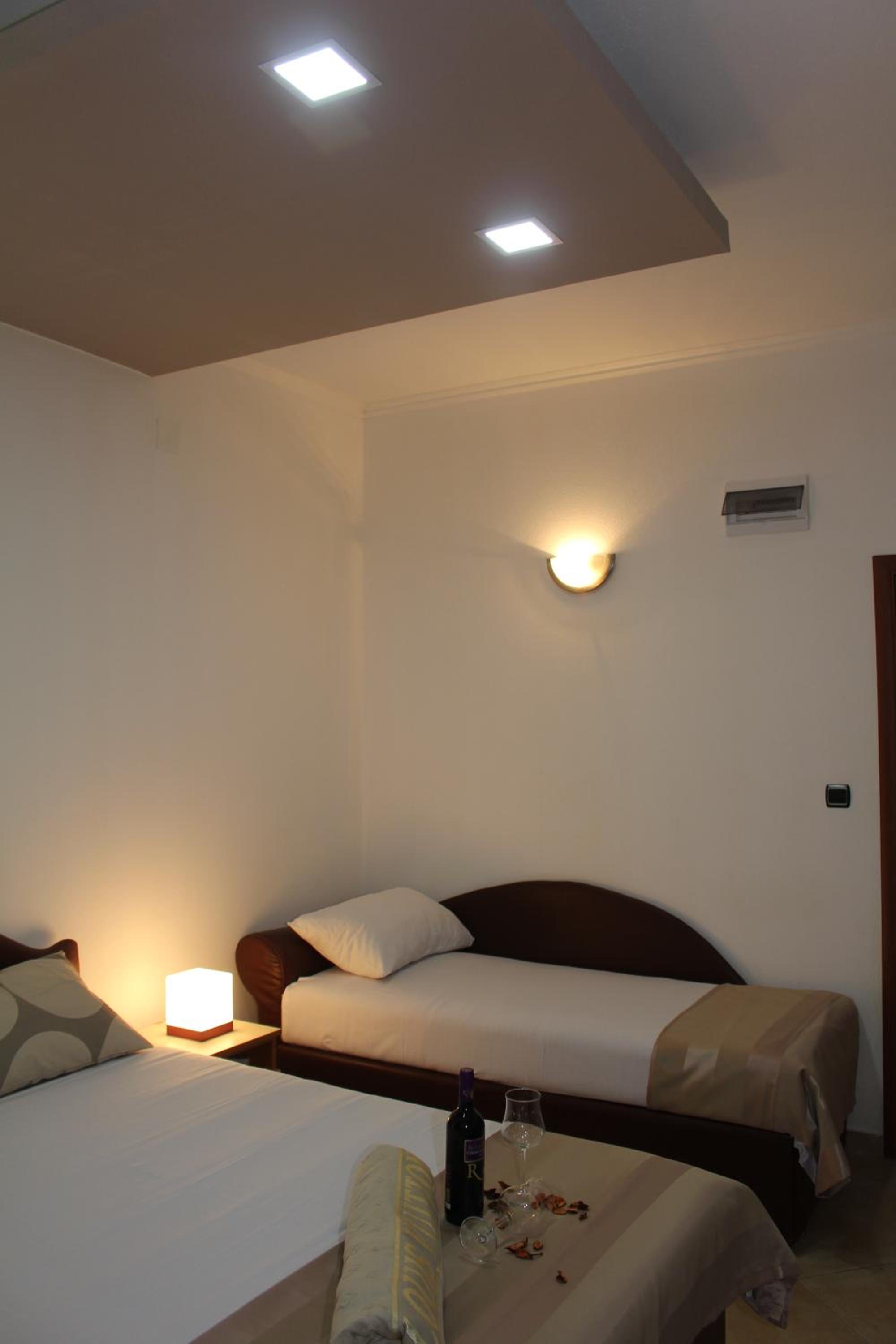 Studio with Terrace (2 Adults) - Photo 5