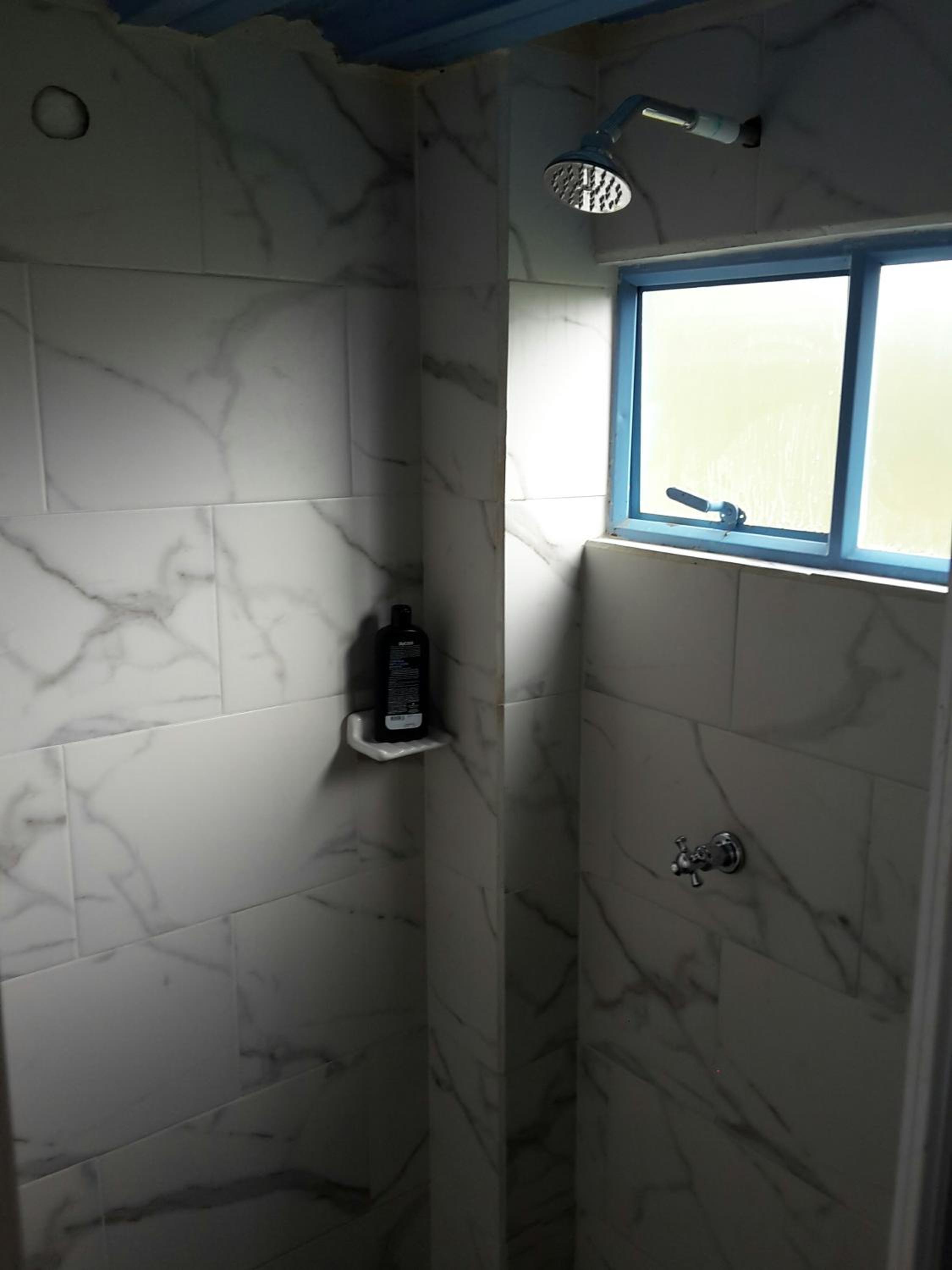 Triple Room with Private Bathroom photo 2