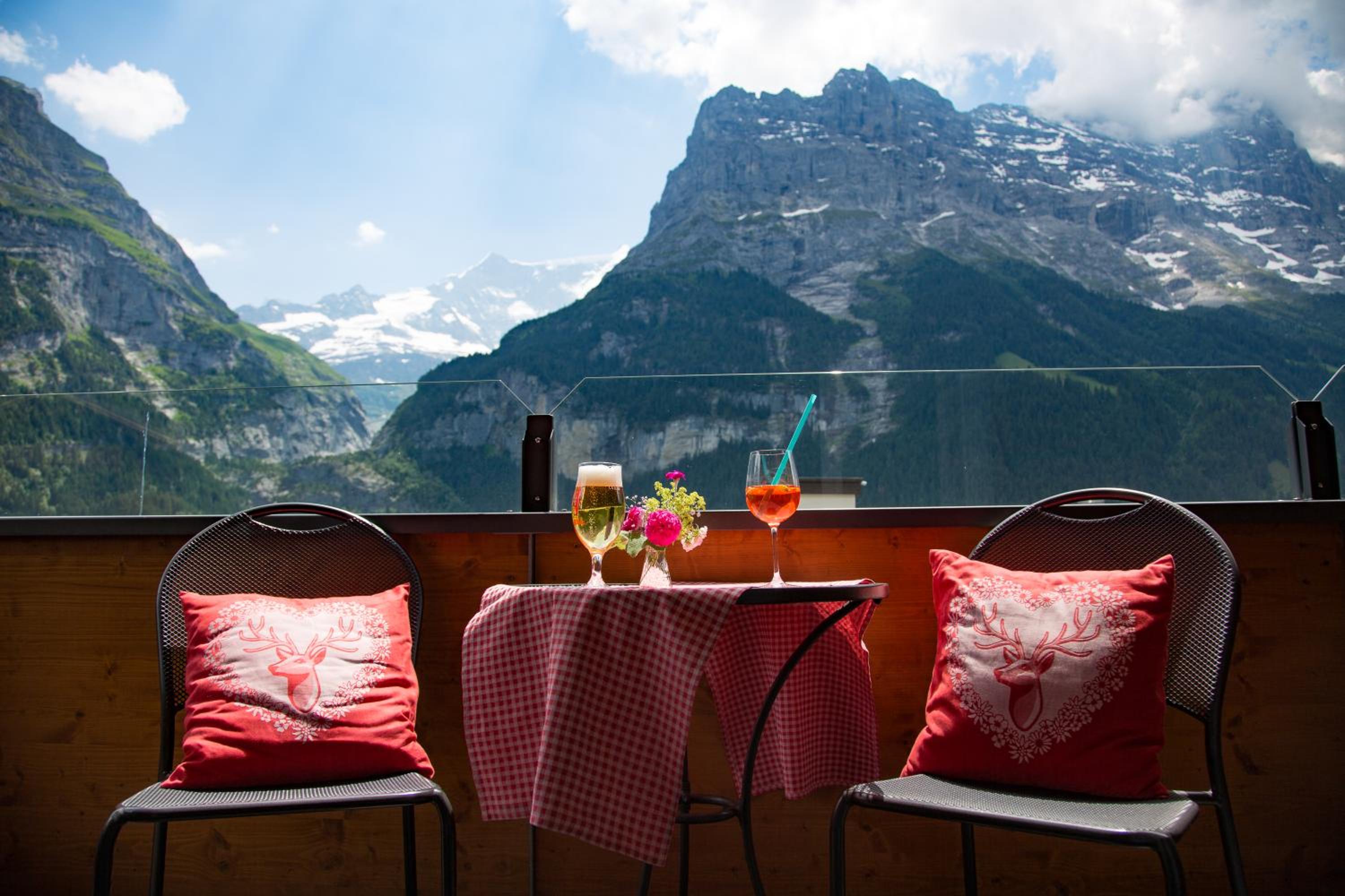 Superior Double Room with Balcony and Mountain View photo 2