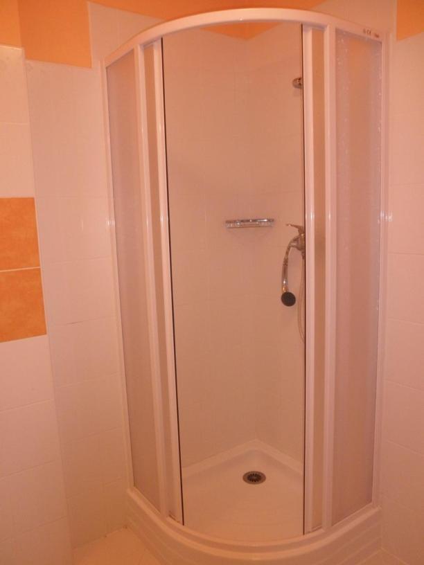 Economy Double Room photo 3