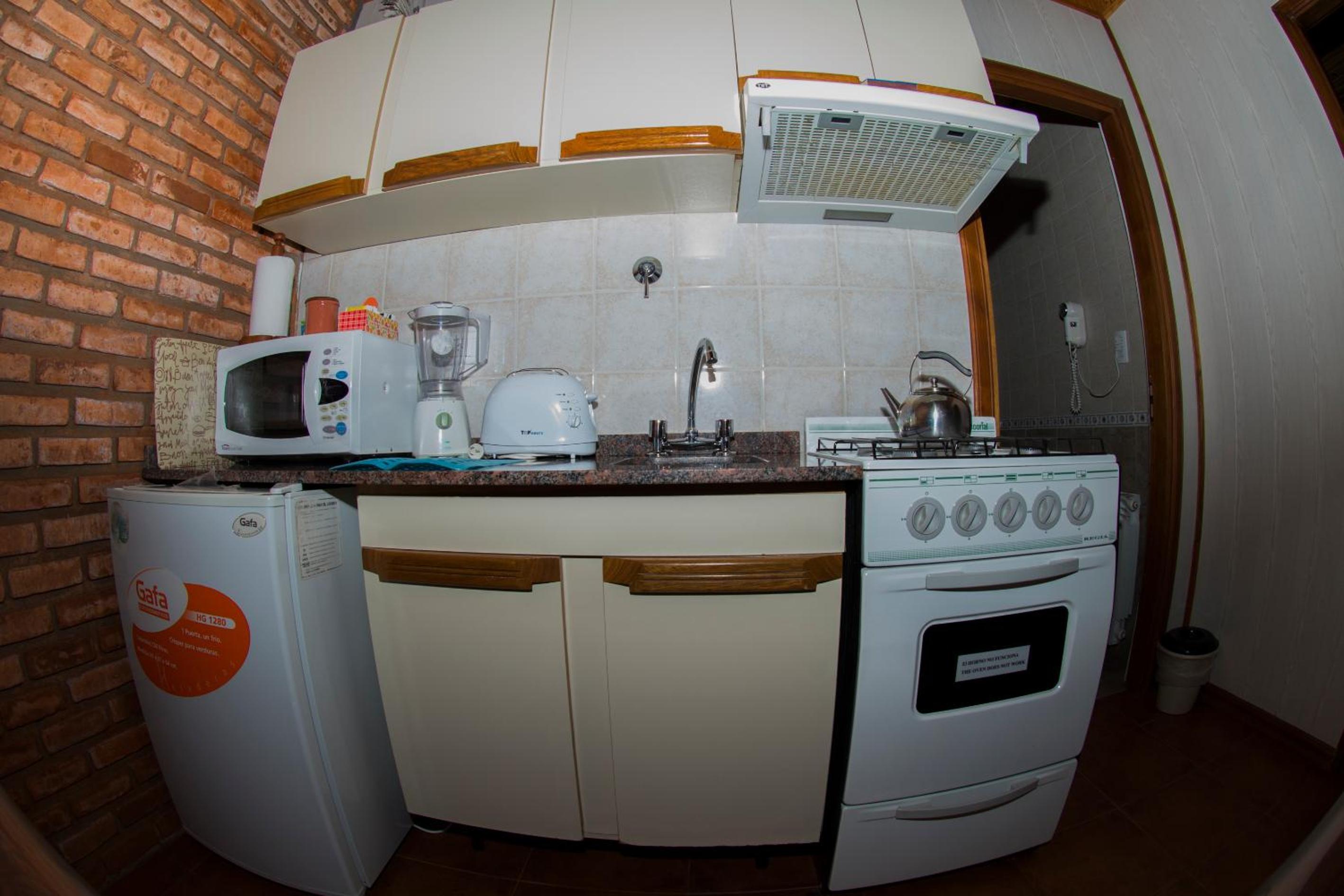 Bungalow (2 Adults) photo 2