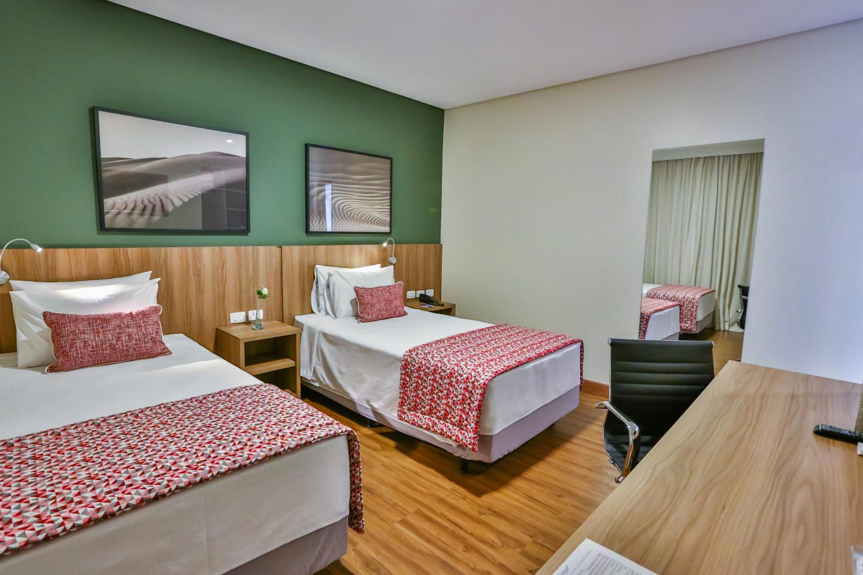 Superior Twin Room photo 1