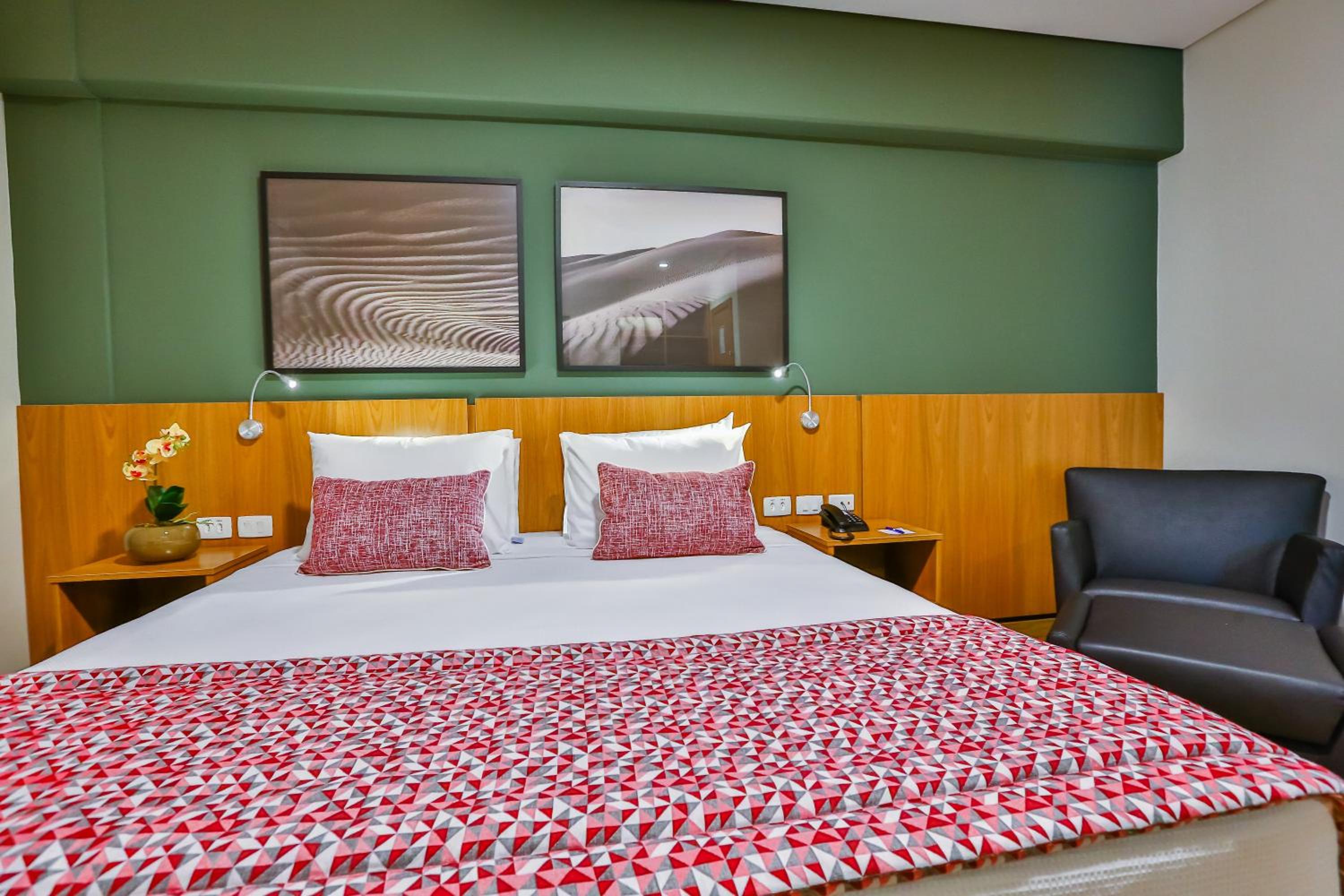 Superior Queen Room photo 2