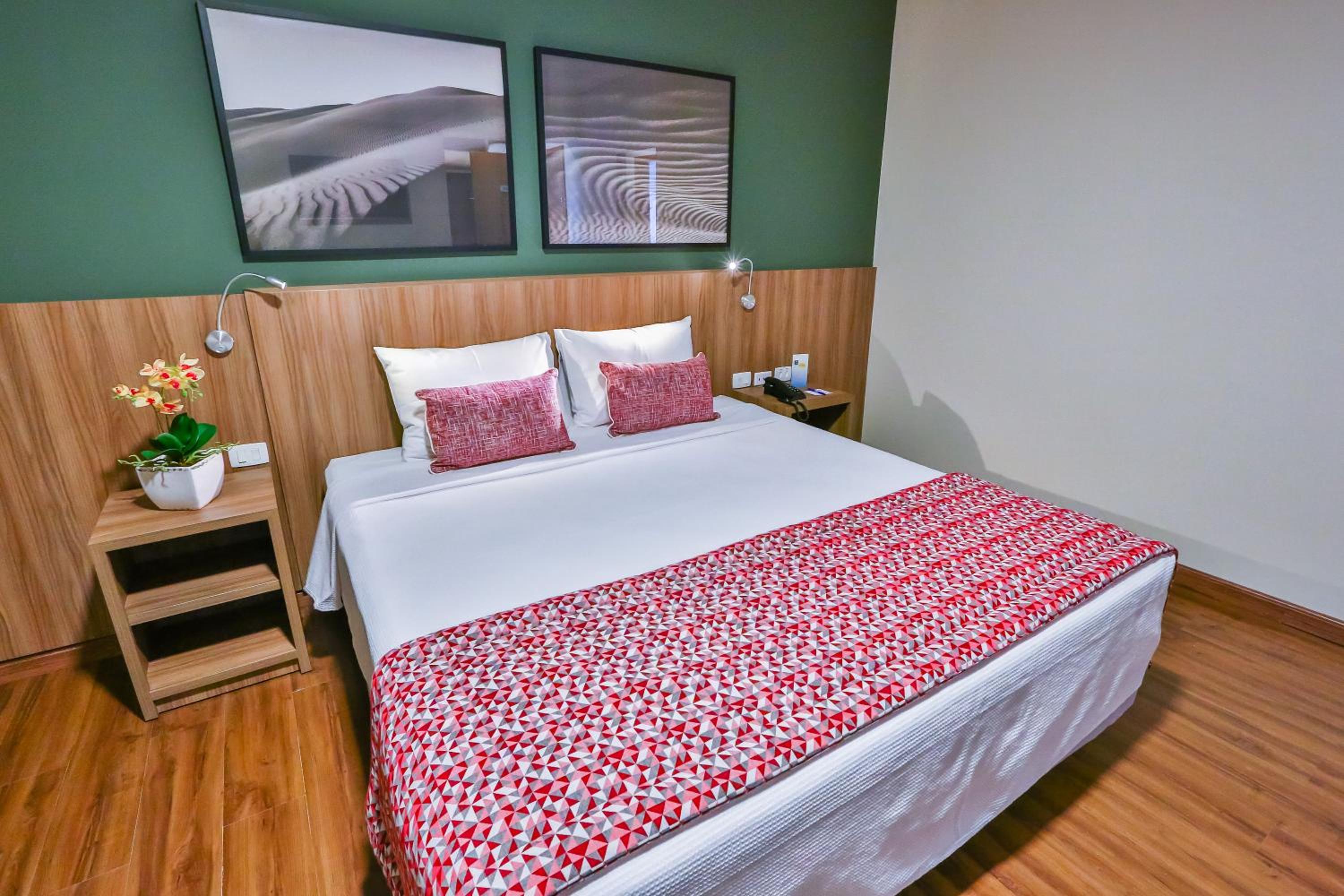 Superior Queen Room photo 3