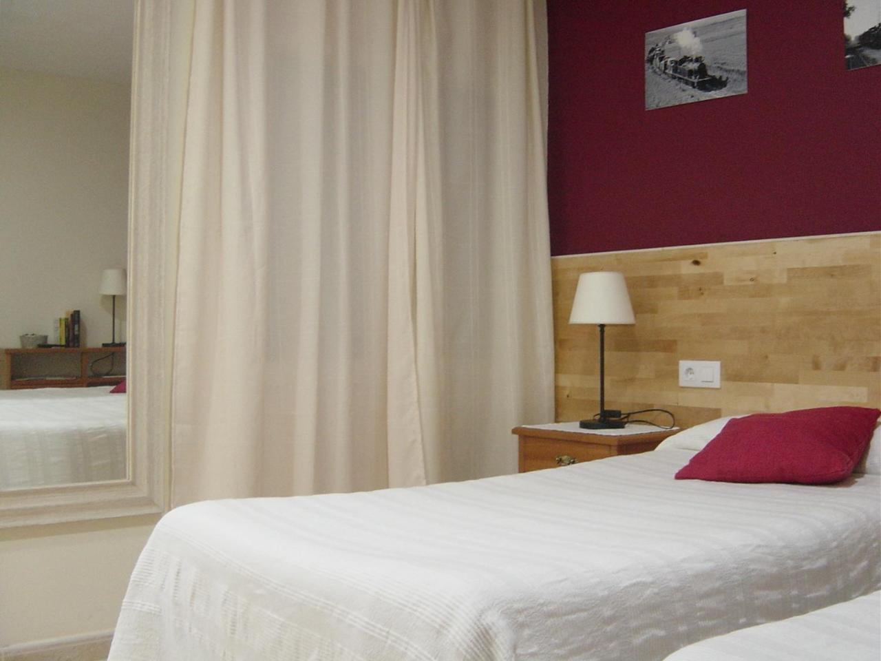 Superior Double or Twin Room photo 3