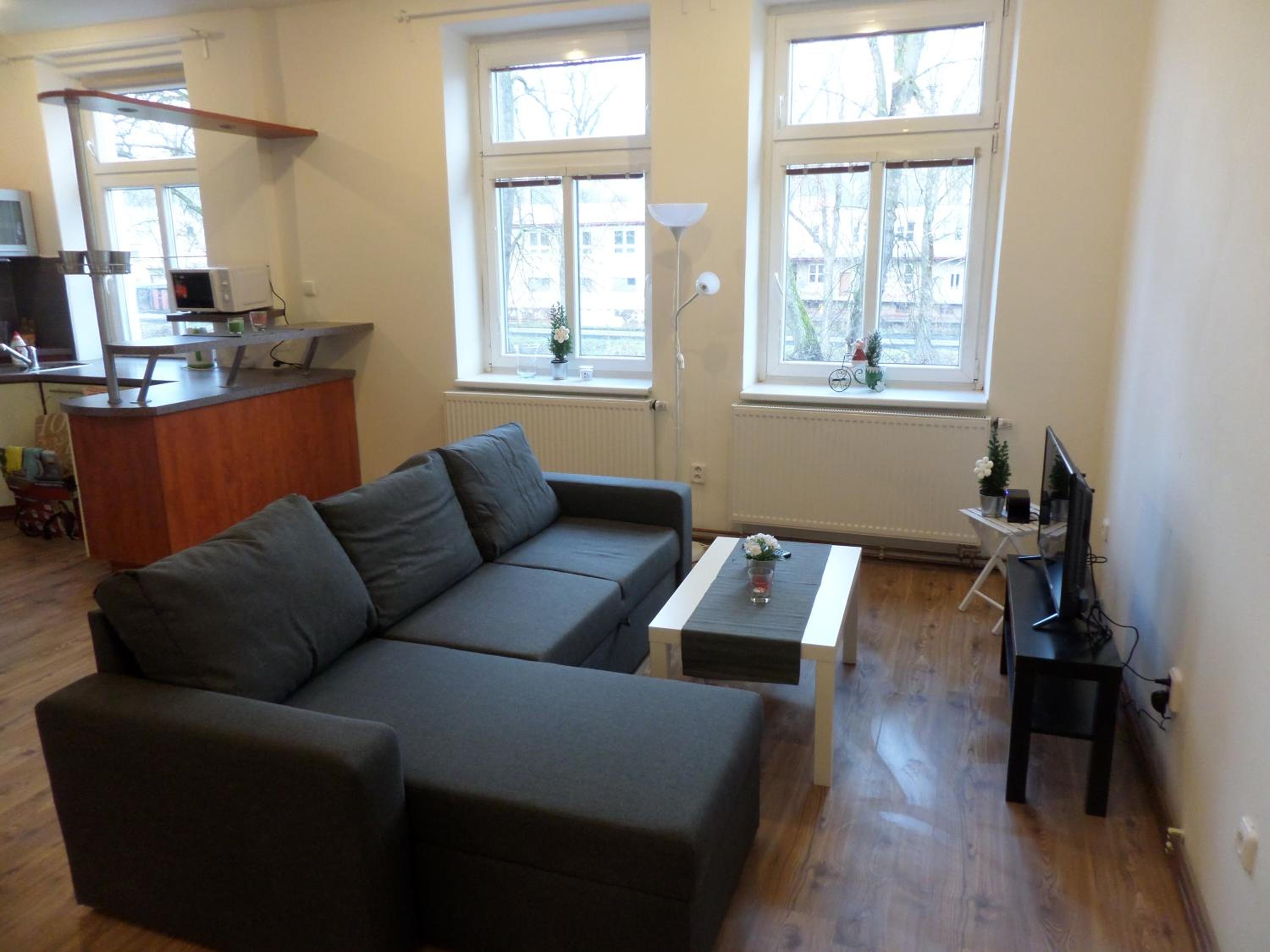One-Bedroom Apartment photo 1